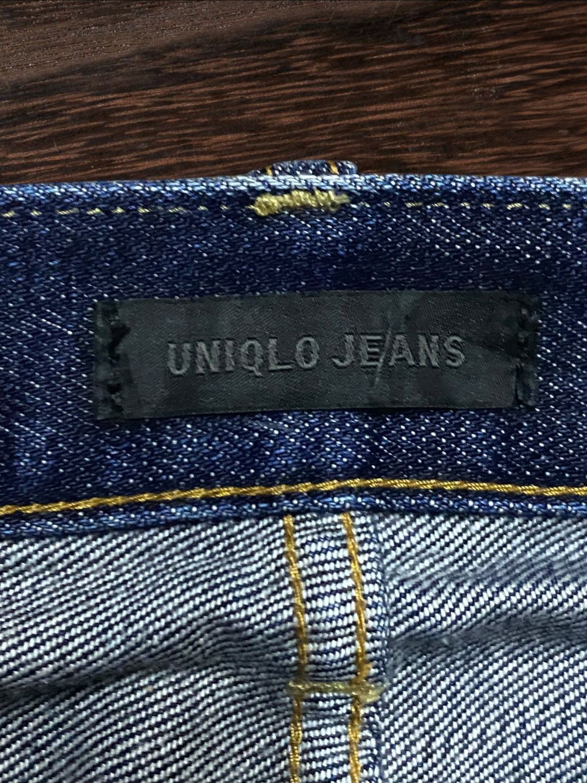 Japanese Brand Vintage Japanese Brand Uniqlo Mud Wash Distressed Loose Jean Size US 34 / EU 50 - 12 Thumbnail