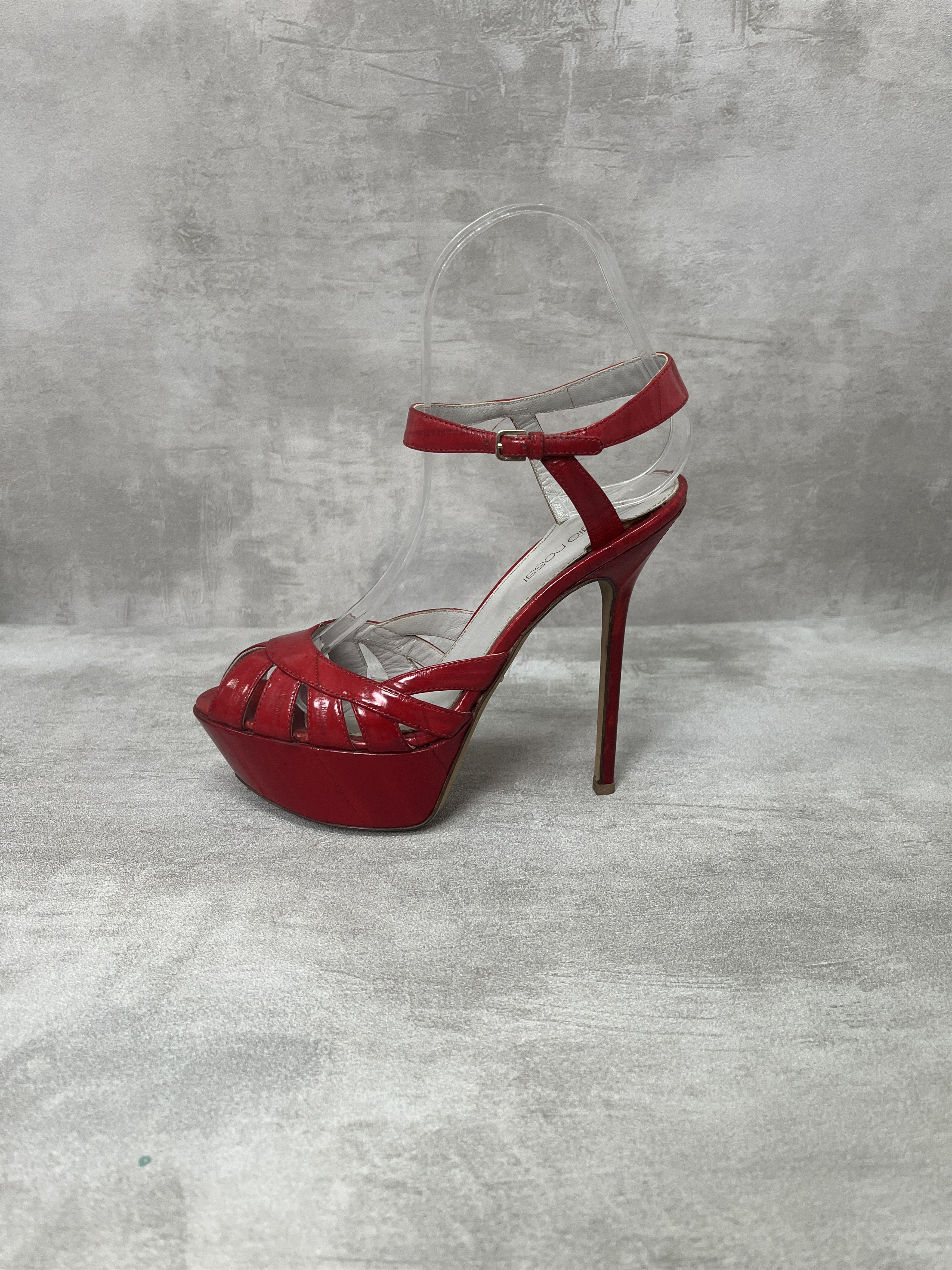 Sergio Rossi Sergio Rossi Wine Red Peep-Toes Platform Heels Size US 5 / IT 35 - 2 Thumbnail