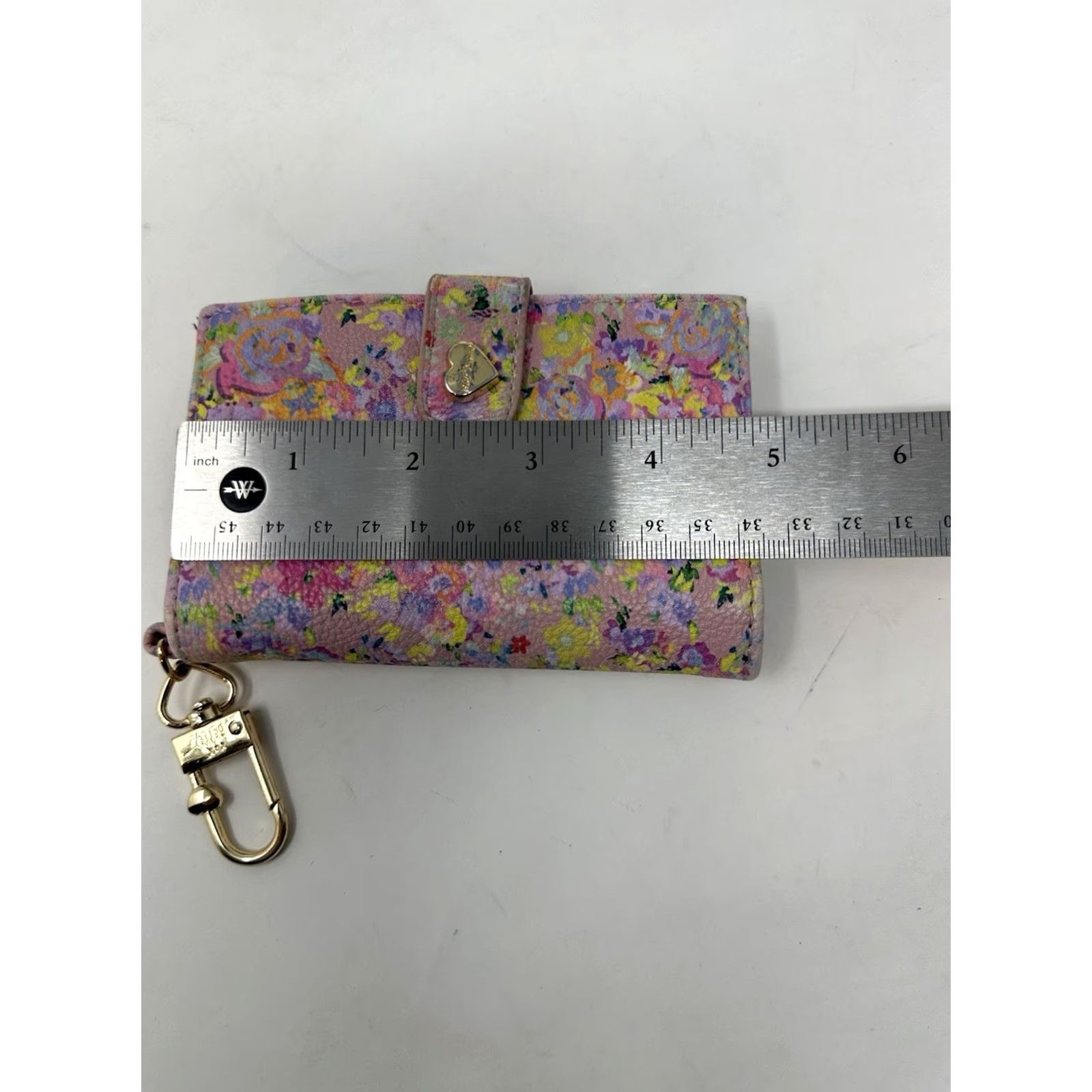 Betsey Johnson Betsey Johnson Wallet Pink Floral Card Holder ID Window Heart Magnetic Clutch Mini Wristlet Women Size ONE SIZE - 5 Thumbnail