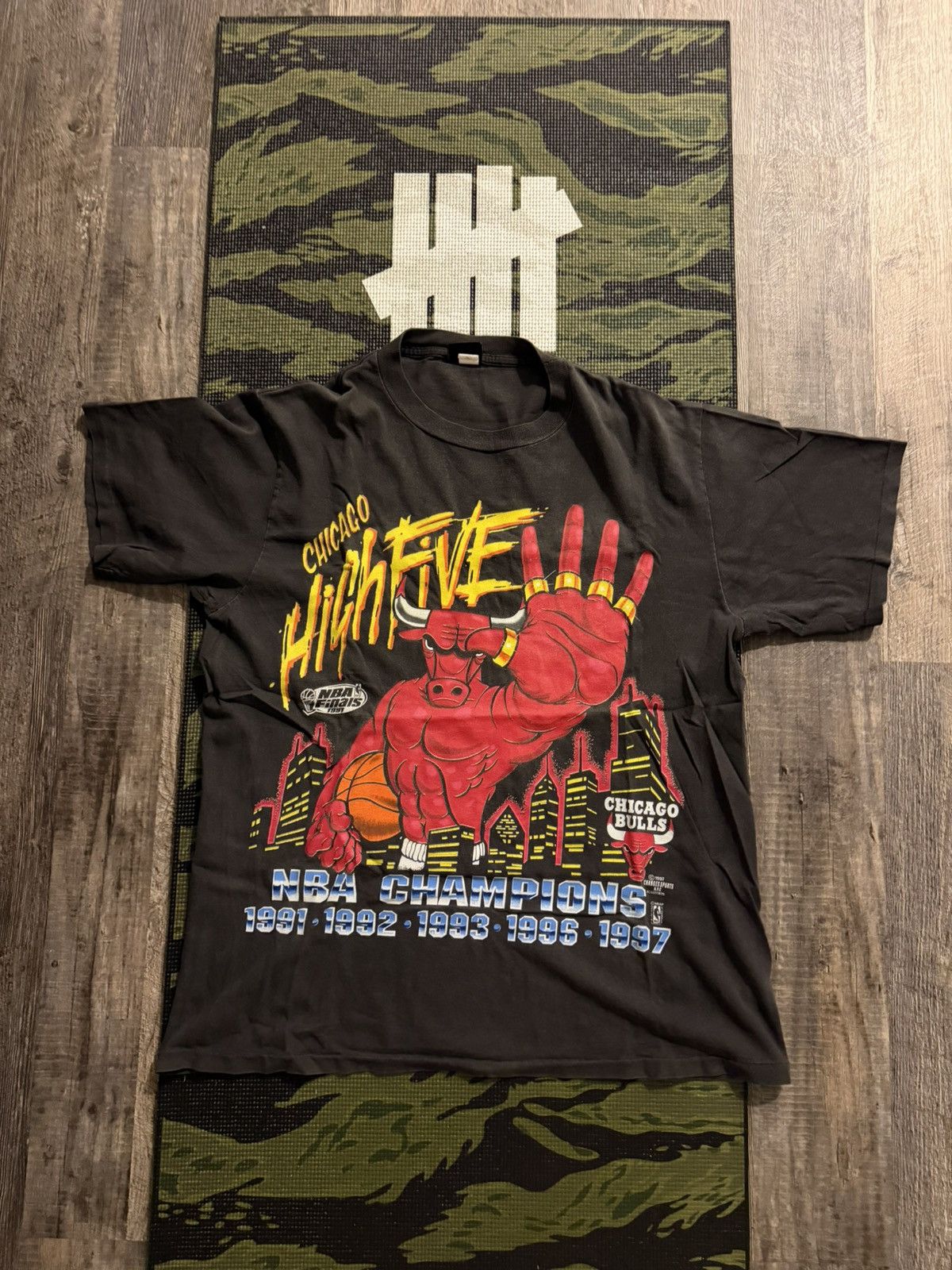 Vintage Chicago bulls high five vintage Size US XL / EU 56 / 4 - 1 Preview