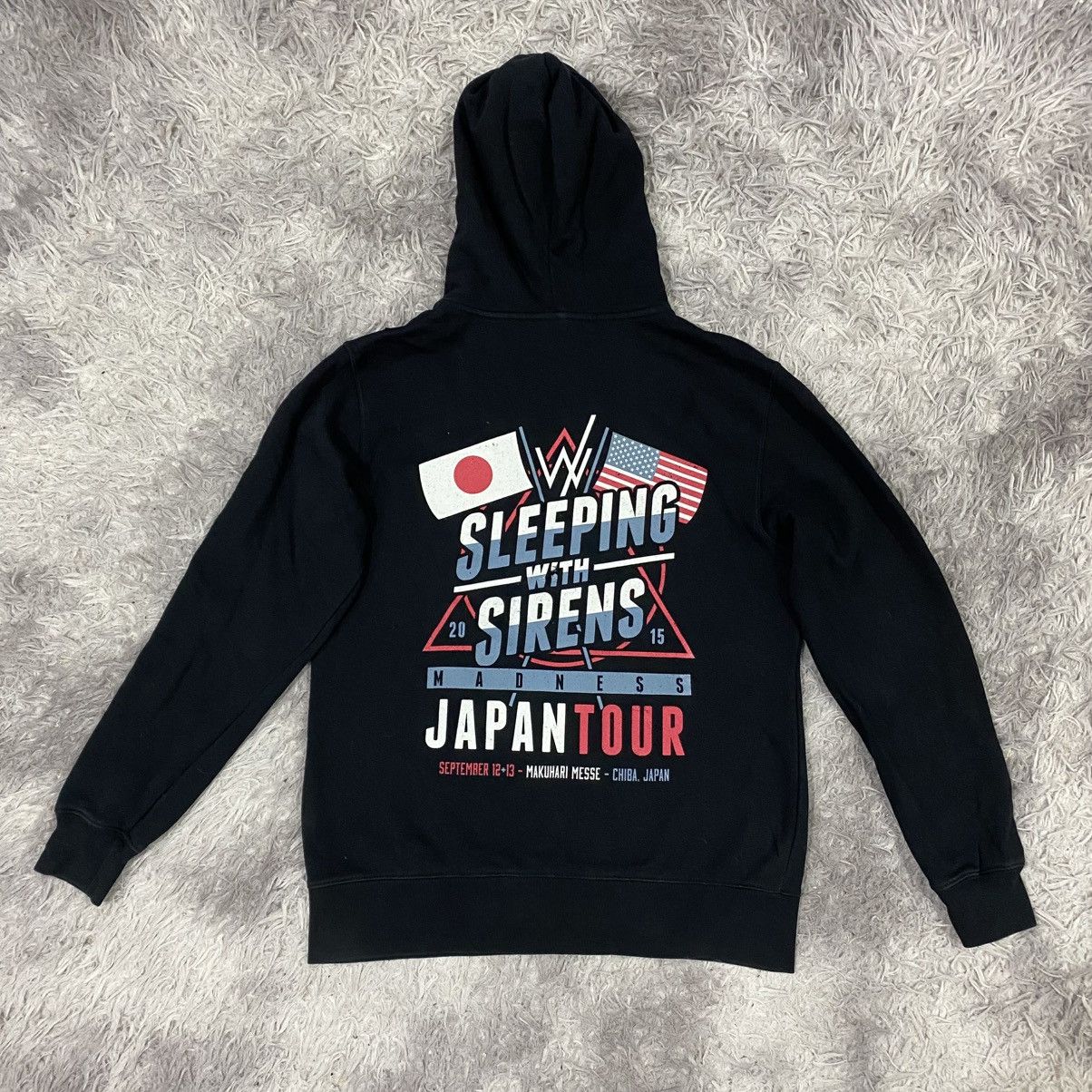 Band hoodie sleeping with sirens tour