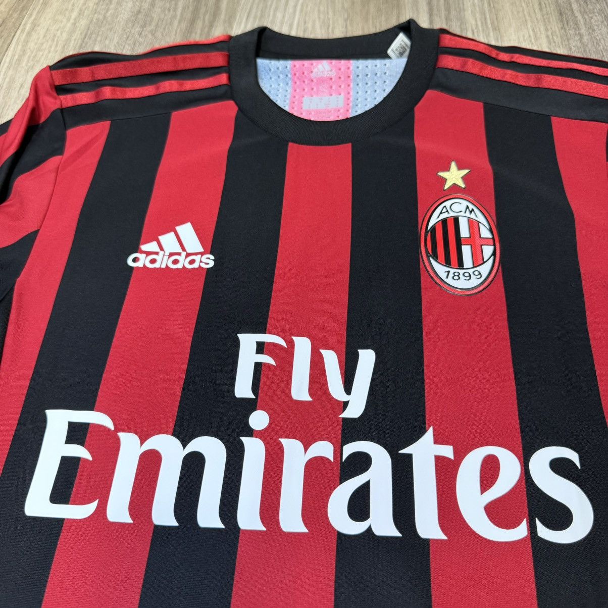 Adidas AC Milan 17/18 player issue home shirt #19 Bonucci Size US S / EU 44-46 / 1 - 3 Thumbnail