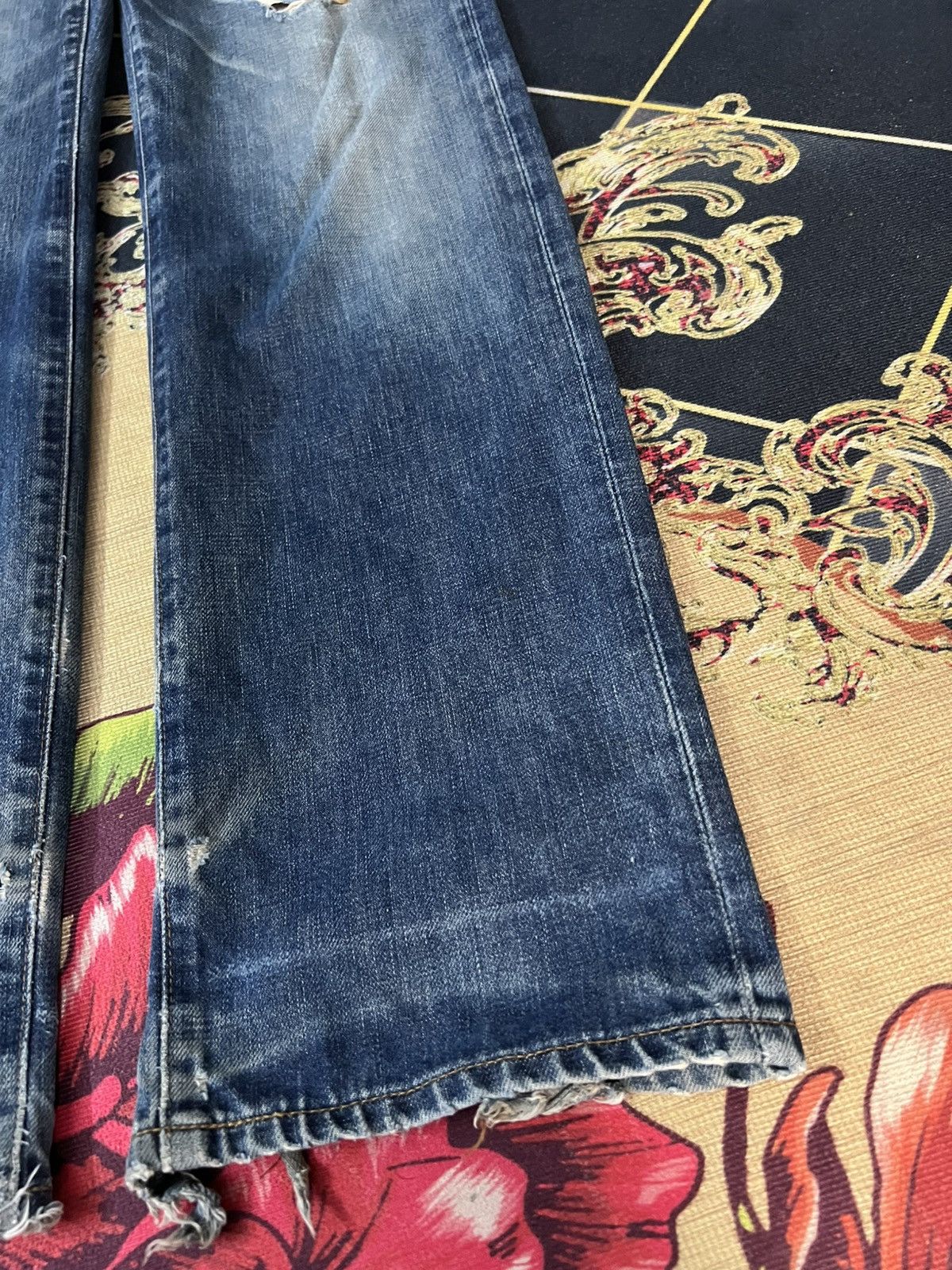 Edwin VINTAGE EDWIN 503 DISTRESSED JEANS Size US 30 / EU 46 - 4 Thumbnail