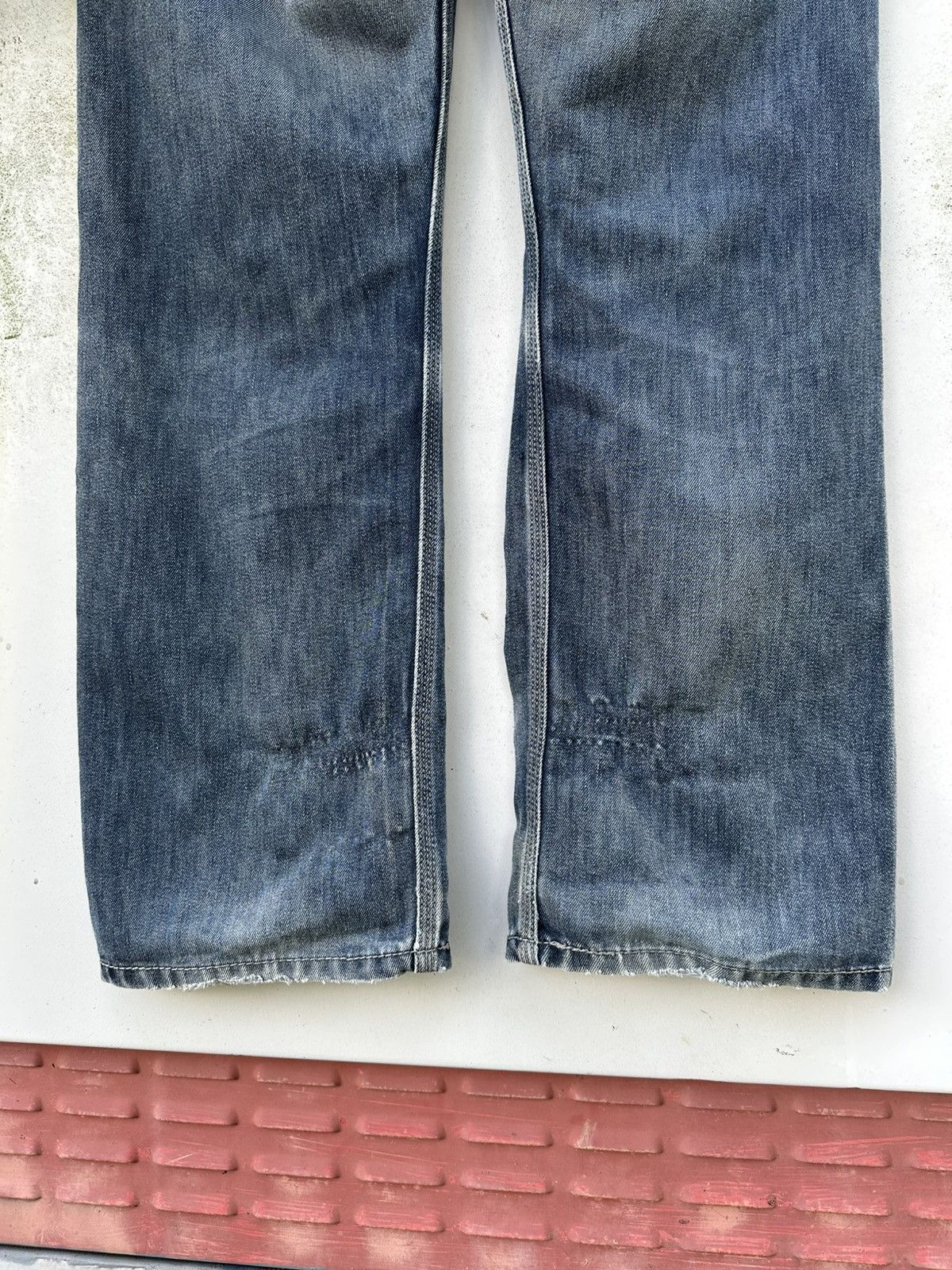Levi's Vintage Clothing 👹Vintage Levis 569 Washed Baggy Jeans Size US 33 - 8 Thumbnail