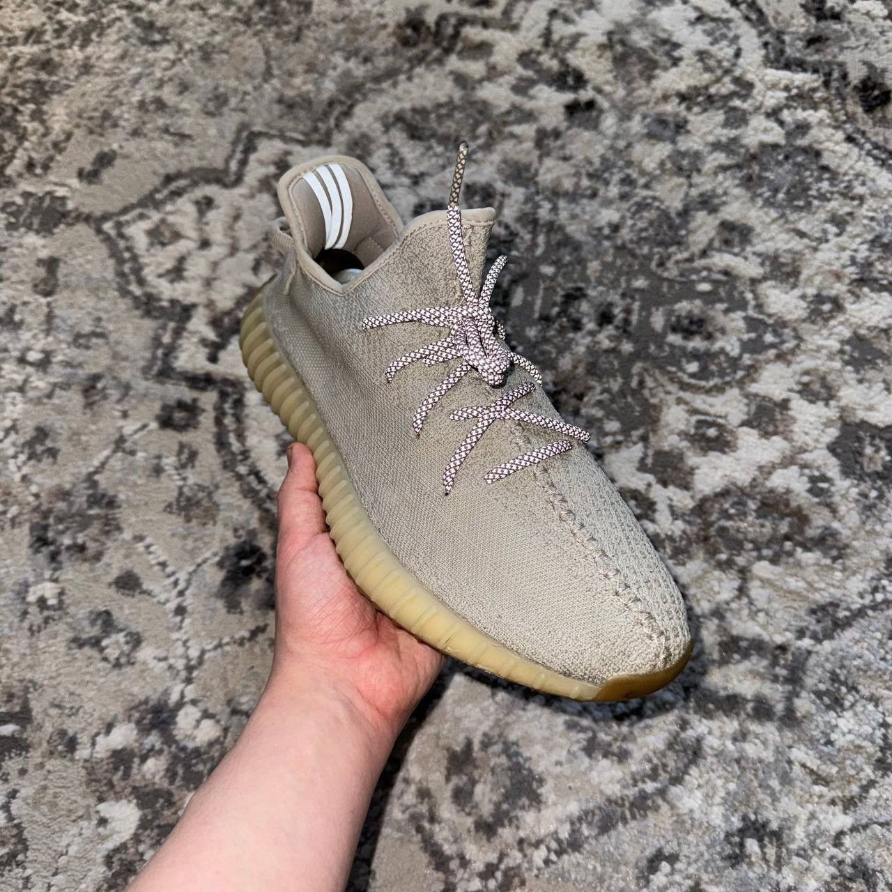 Yeezy Yeezy Boost 350 V2 'Sesame' Size US 11 / EU 44 - 2 Thumbnail