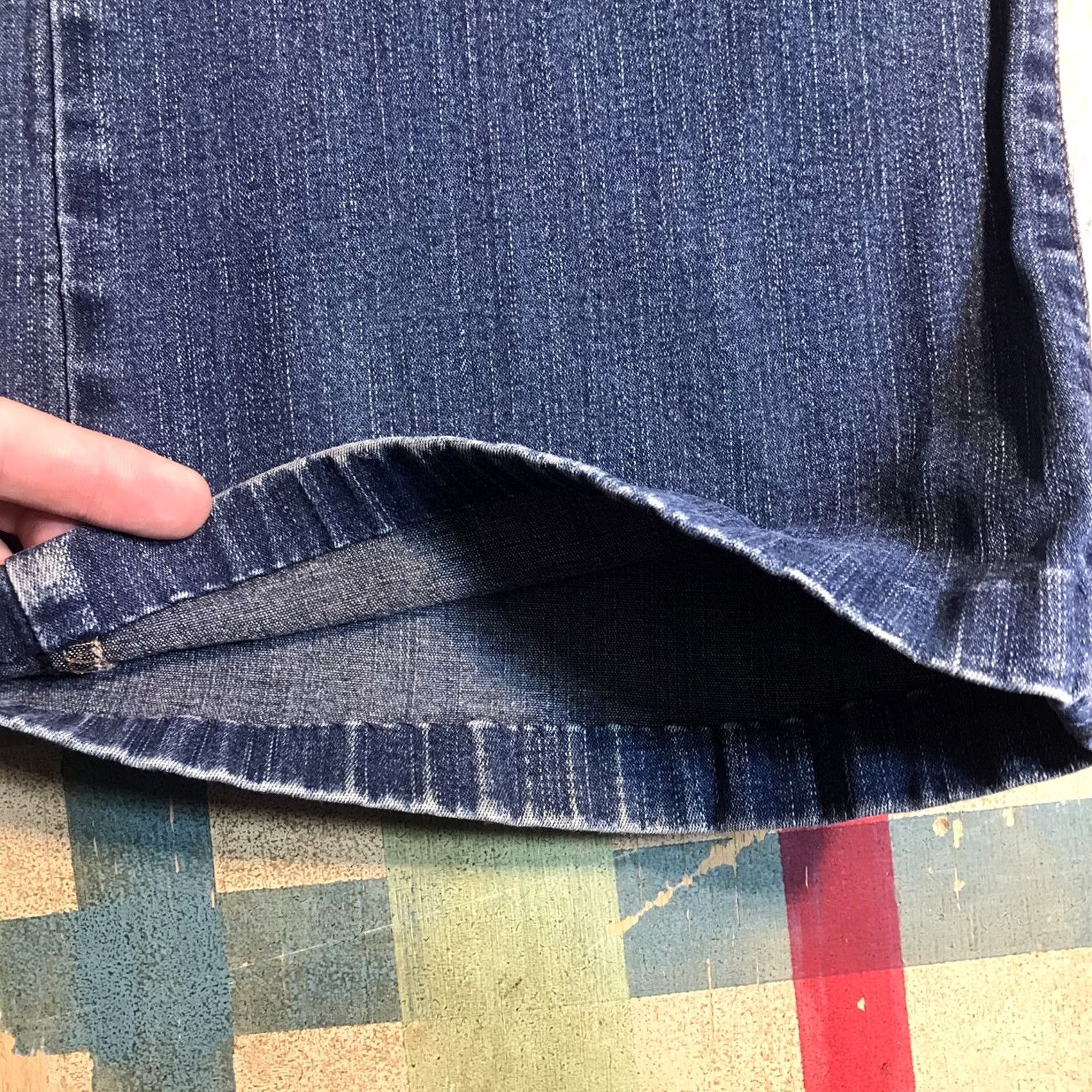 Levi's VINTAGE Levi's 512 Jeans Womens Regular Slim Straight 18 Inseam 26 Blue Denim 100% Cotton Bohemian 80s 90s Classic Hemmed Size 40" / US 18 - 5 Thumbnail