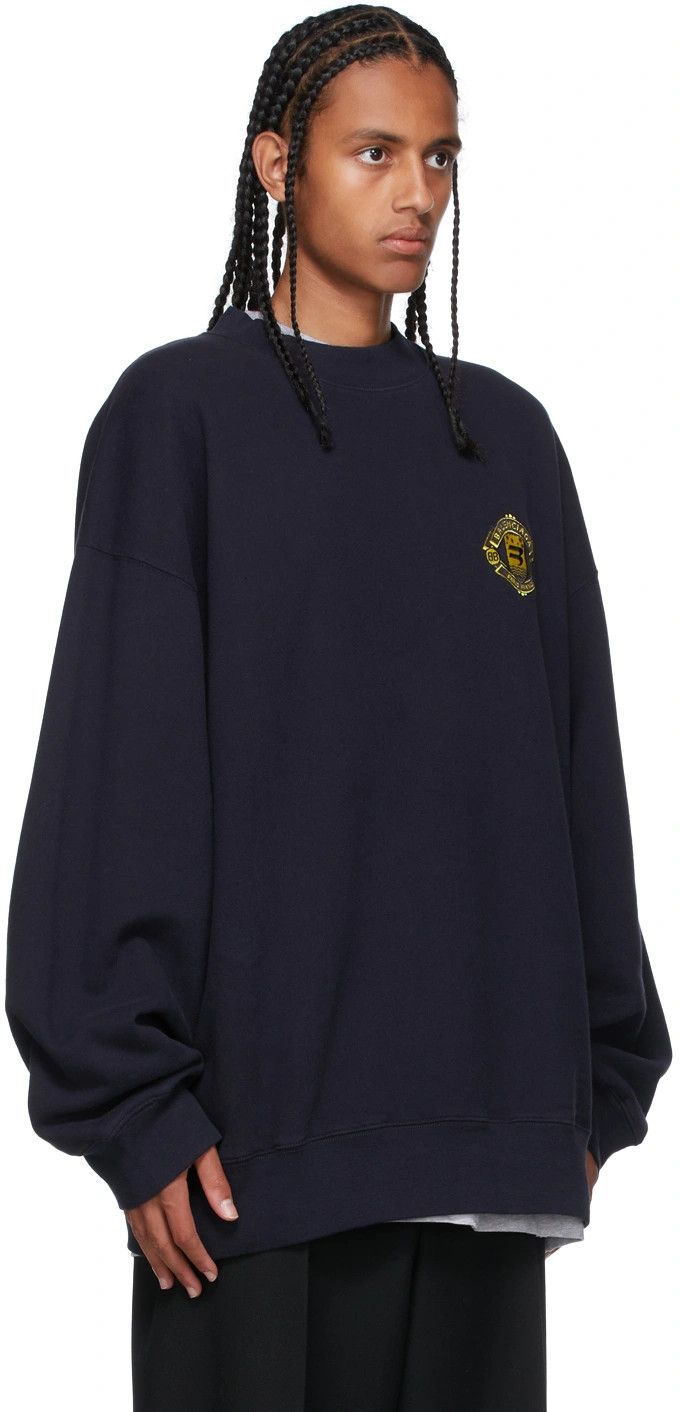 o1mt1gz0524 Hybrid Crewneck Sweater in Navy
