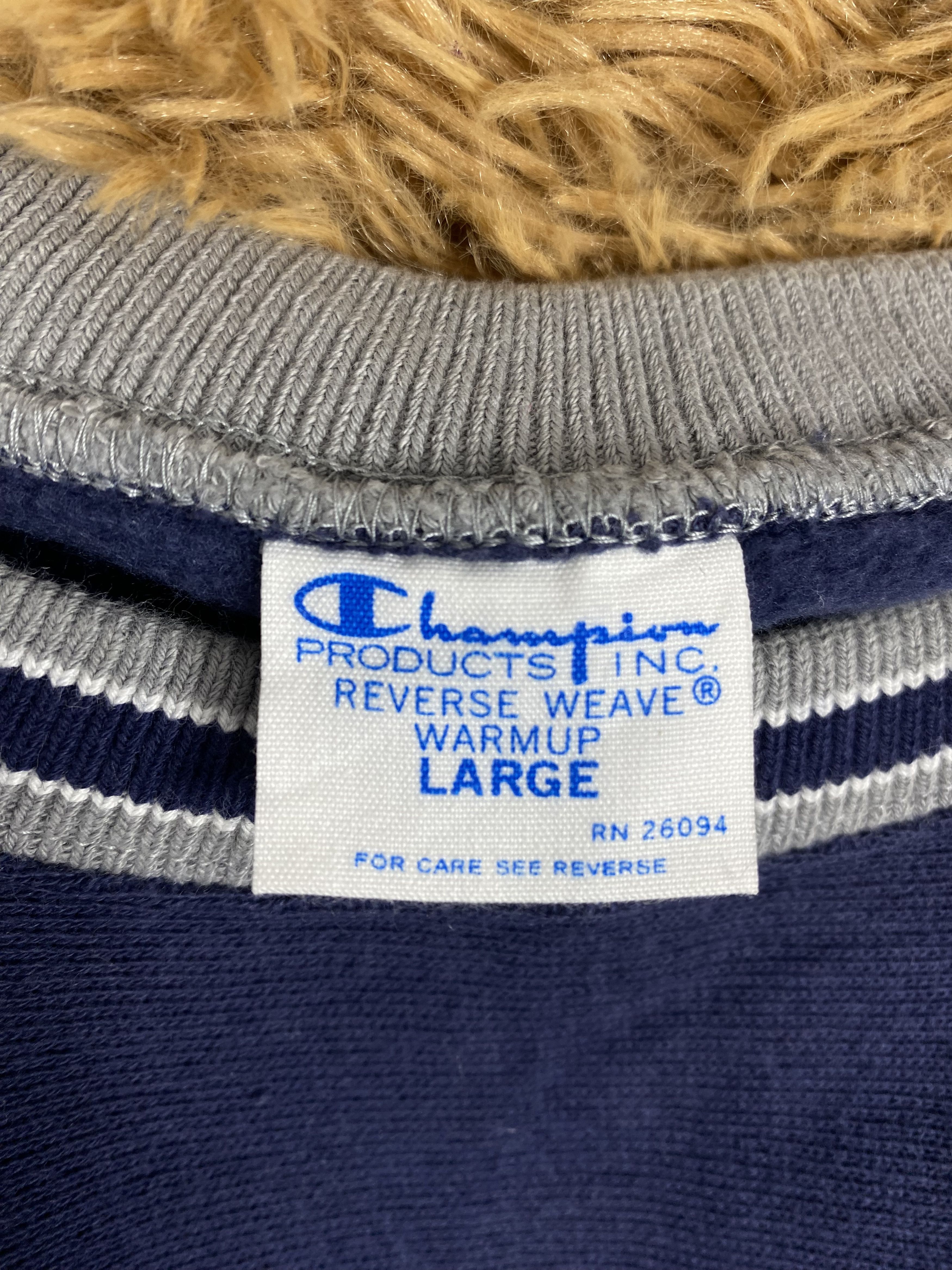 Champion Vintage Champion Sweatshirts DJ1063 Size US L / EU 52-54 / 3 - 7 Thumbnail