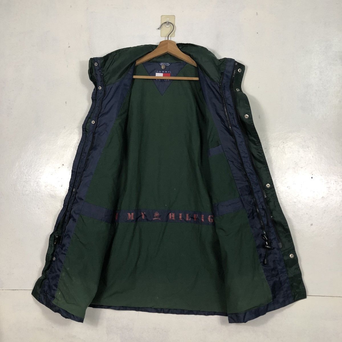 Japanese Brand Hunting Jacket Tommy Hilfiger Zipper Size US M / EU 48-50 / 2 - 17 Thumbnail