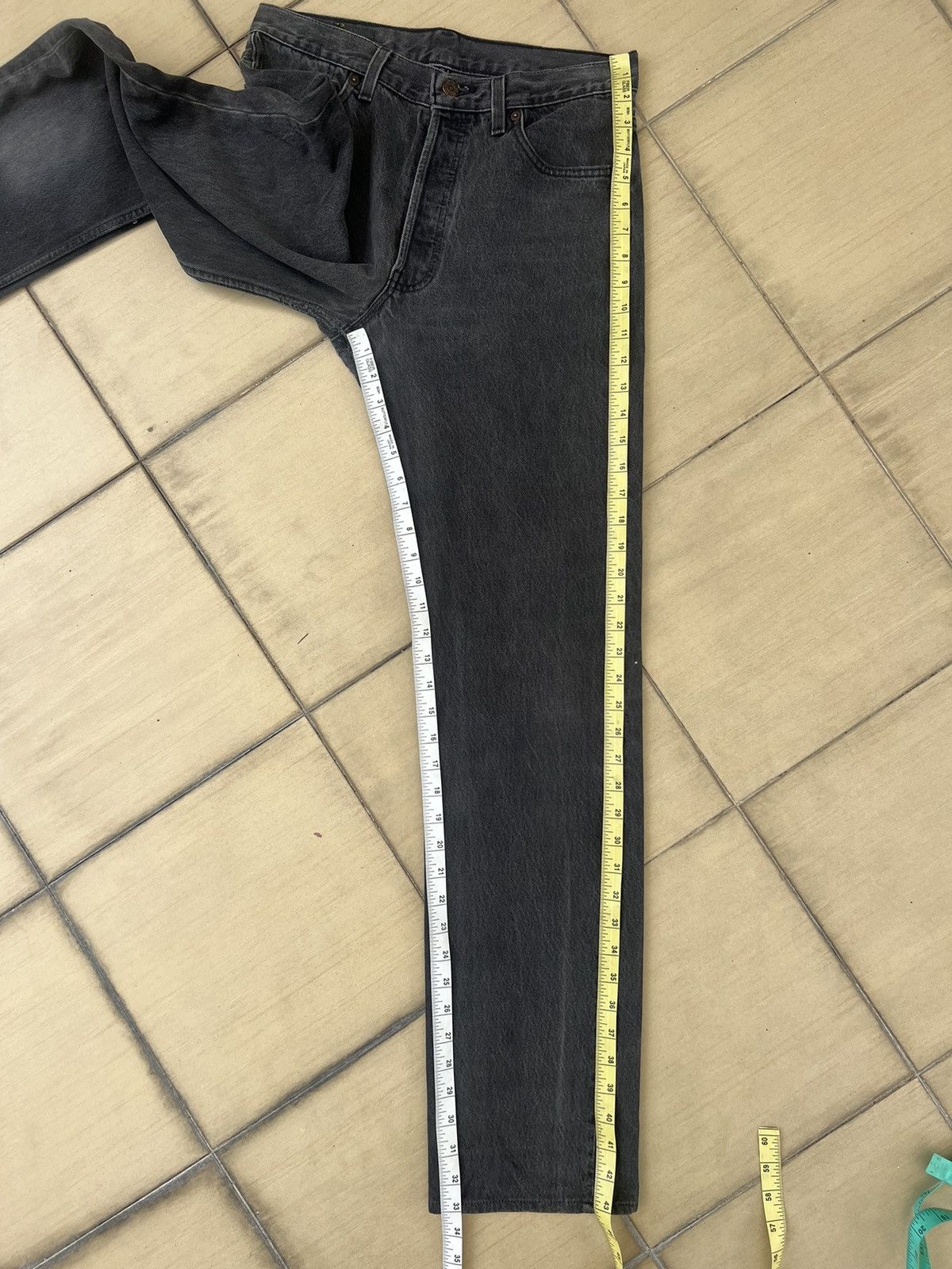 Levi's Vintage 80s Levi’s 501 Distressed Fade Black Denim Jeans Size US 30 / EU 46 - 5 Thumbnail