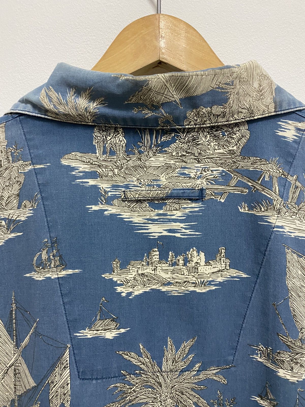 Jean Paul Gaultier Jean Paul Gaultier Homme Hawaii Style Open Collar Shirts Size US M / EU 48-50 / 2 - 15 Thumbnail