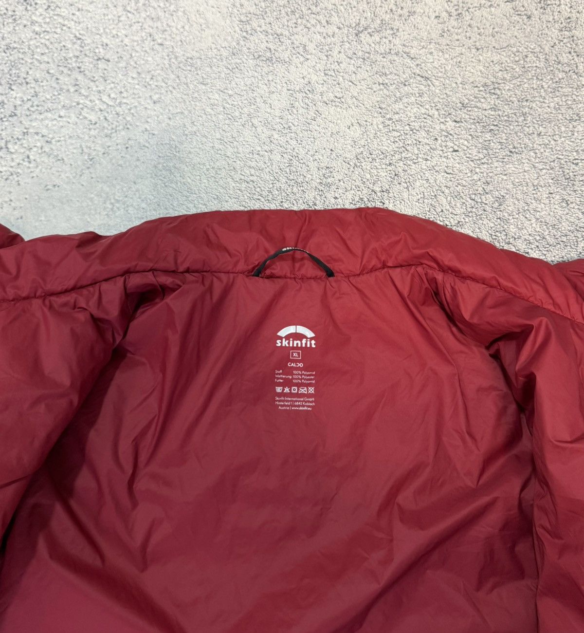 Other Skinfit Caldo Insulated Jacket Men XL Outdoor Hiking Austria Size US XL / EU 56 / 4 - 9 Thumbnail