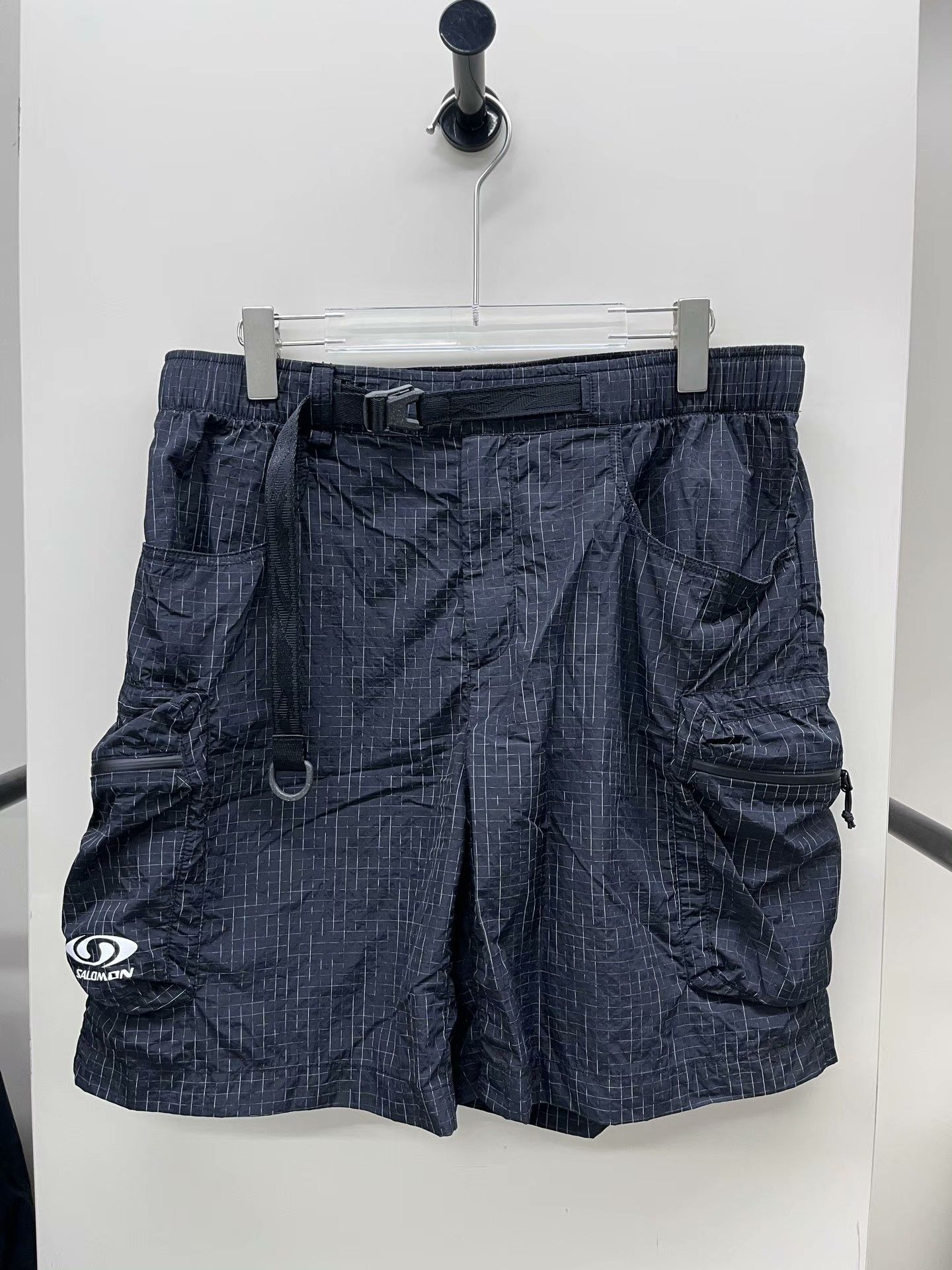 Salomon Salomon Black Shorts XL Men Size US 36 / EU 52 - 1 Thumbnail