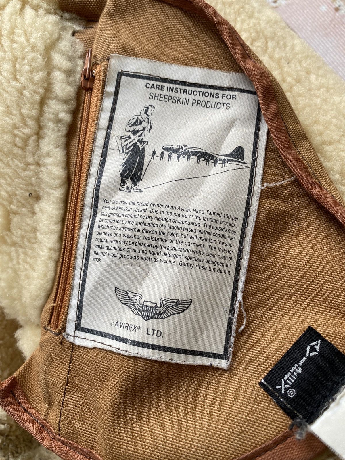 Avirex Vintage 80s Avirex B3 Sheepskin Us Army Air Force Jacket Size US L / EU 52-54 / 3 - 22 Thumbnail