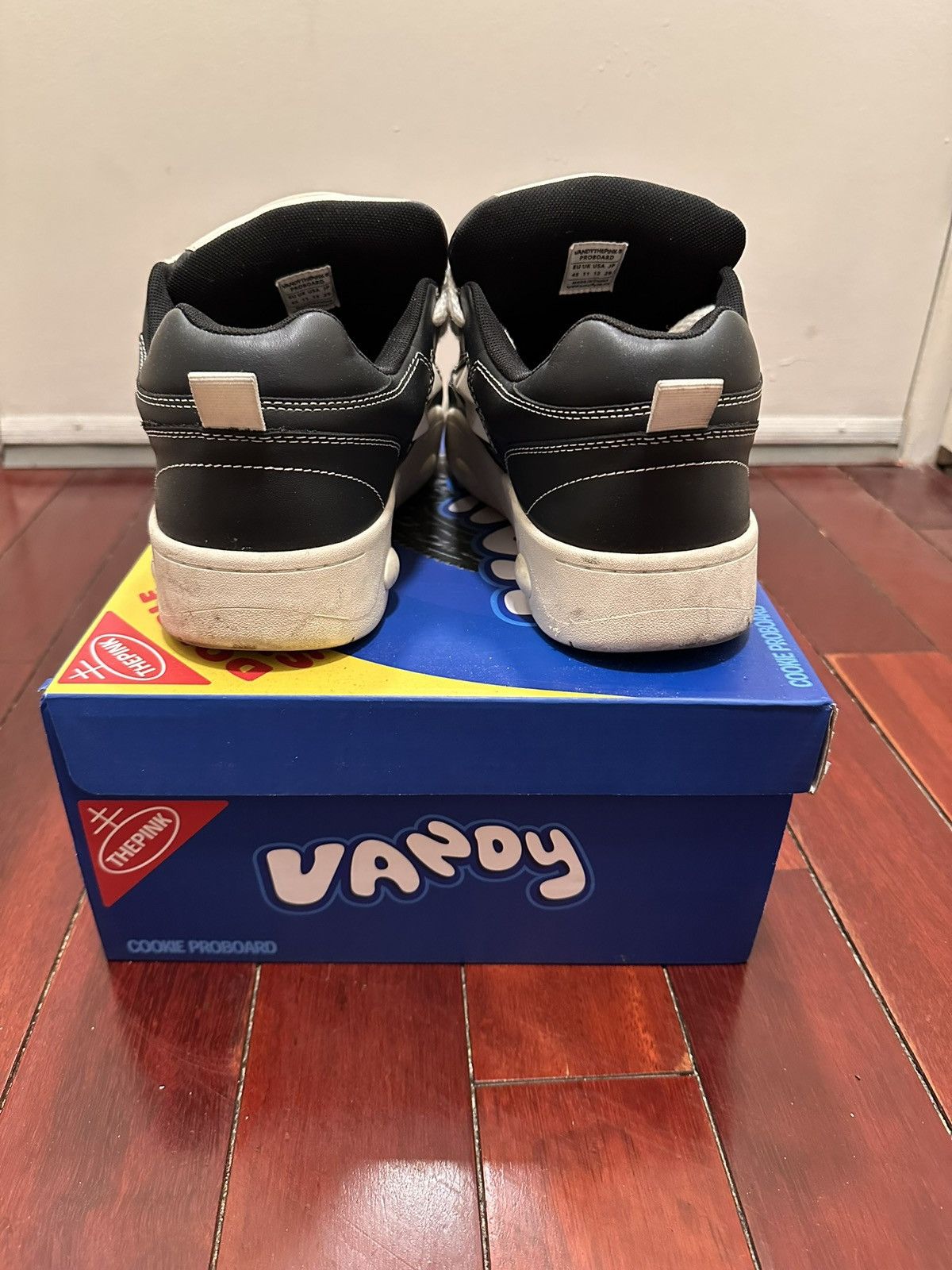 Vandy The Pink VTP Pro Board Oreo Size US 12 / EU 45 - 4 Thumbnail