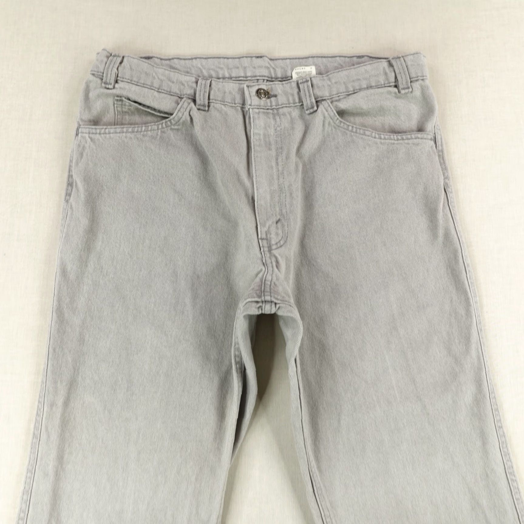 Levi's VINTAGE Levi's Jeans Men 34x32 Gray Denim Silvertab Straight Leg 80s Grunge Relaxed Fit Size US 34 / EU 50 - 2 Thumbnail