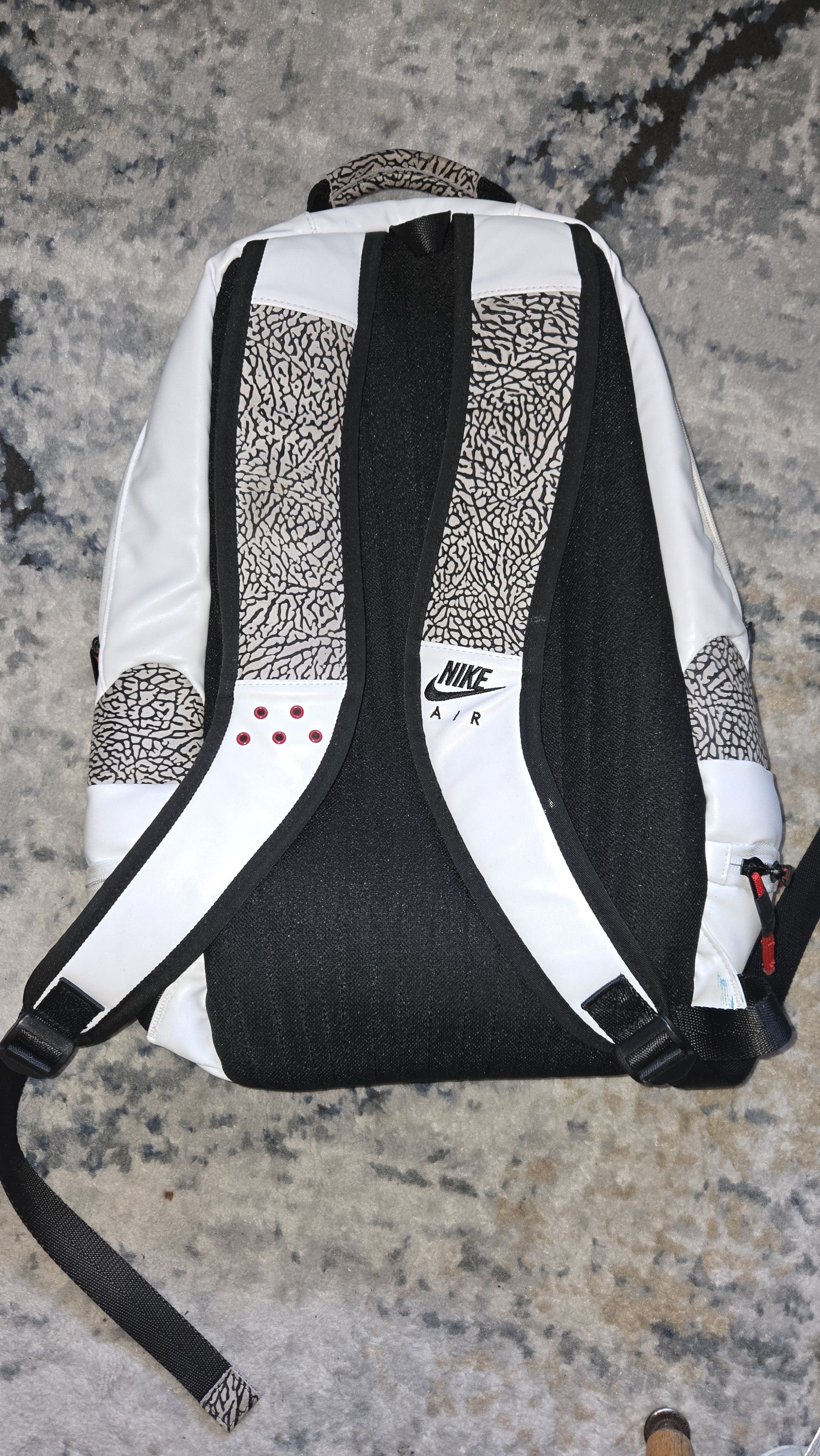 Jordan Brand Shoe Backpack Size ONE SIZE - 1 Thumbnail