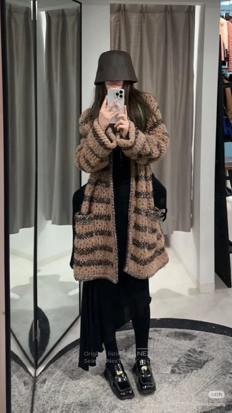 Chanel Chanel Hollow belt sweater cardigan coat Size XS / US 0-2 / IT 36-38 - 5 Thumbnail