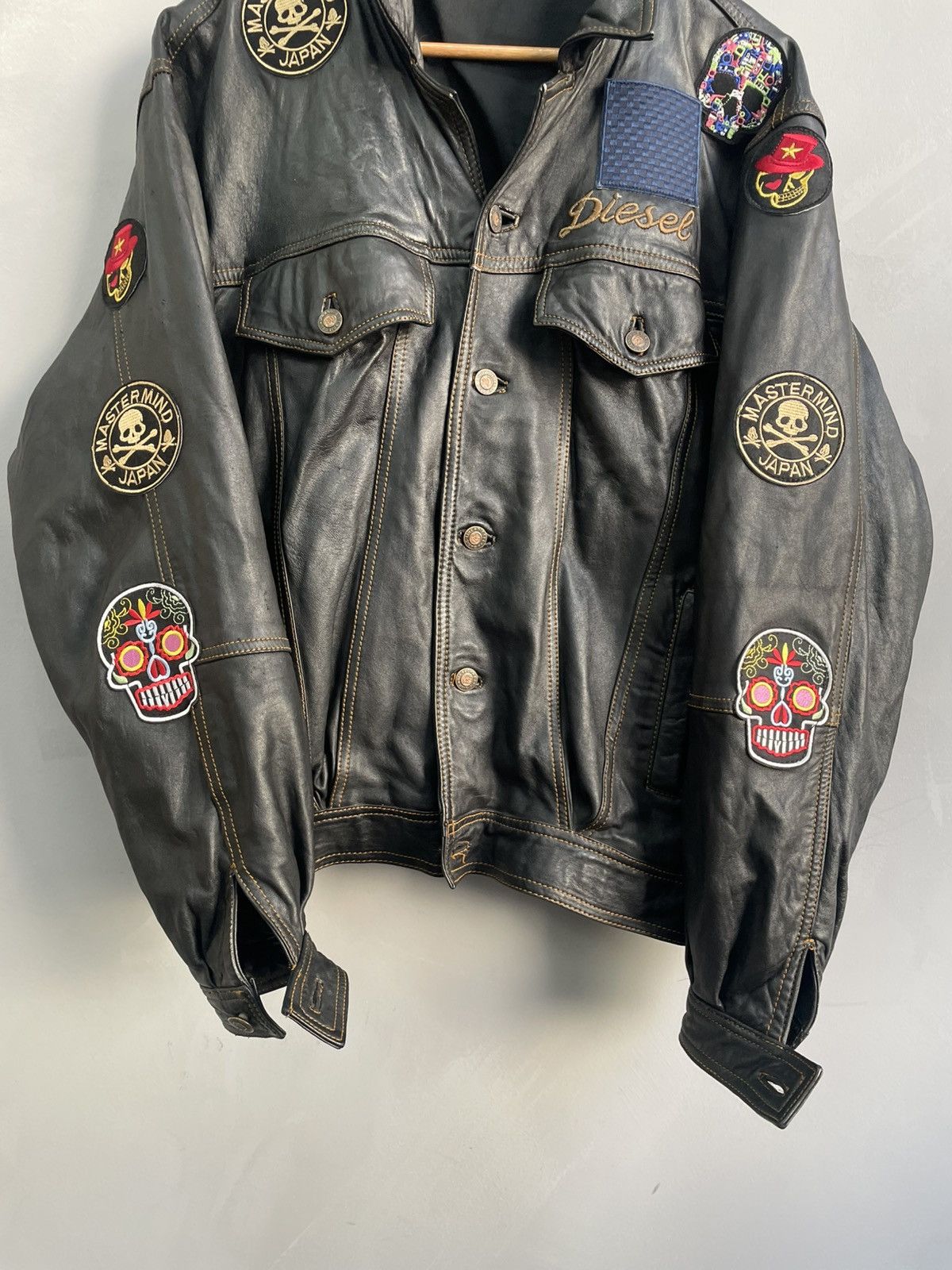 VINTAGE DIESEL AVANT GARDE Y2K LEATHER BOMBER JACKET