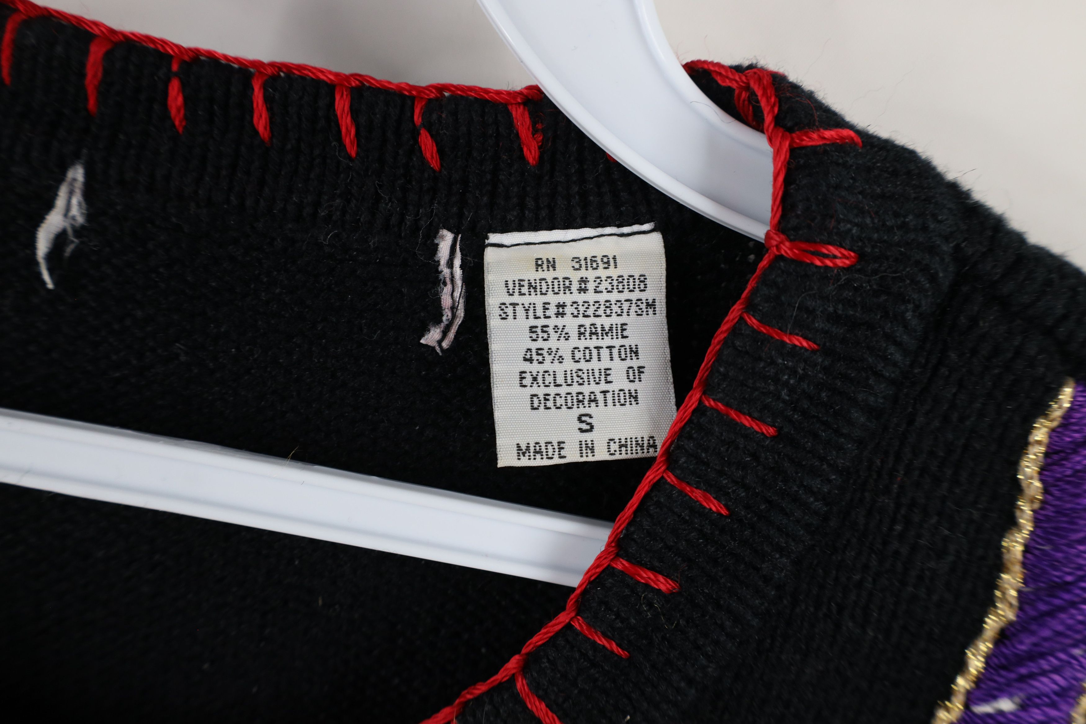 Vintage Vintage 90s Cat Kitten Stocking Beaded Knit Sweater Black Size S / US 4 / IT 40 - 9 Thumbnail