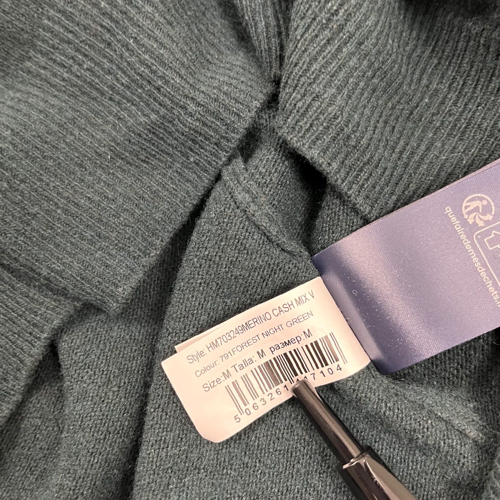Hackett Hackett London Sweater Mens Medium Night Green Wool Cashmere Elbow Jumper V Neck Pullover Size US M / EU 48-50 / 2 - 4 Thumbnail
