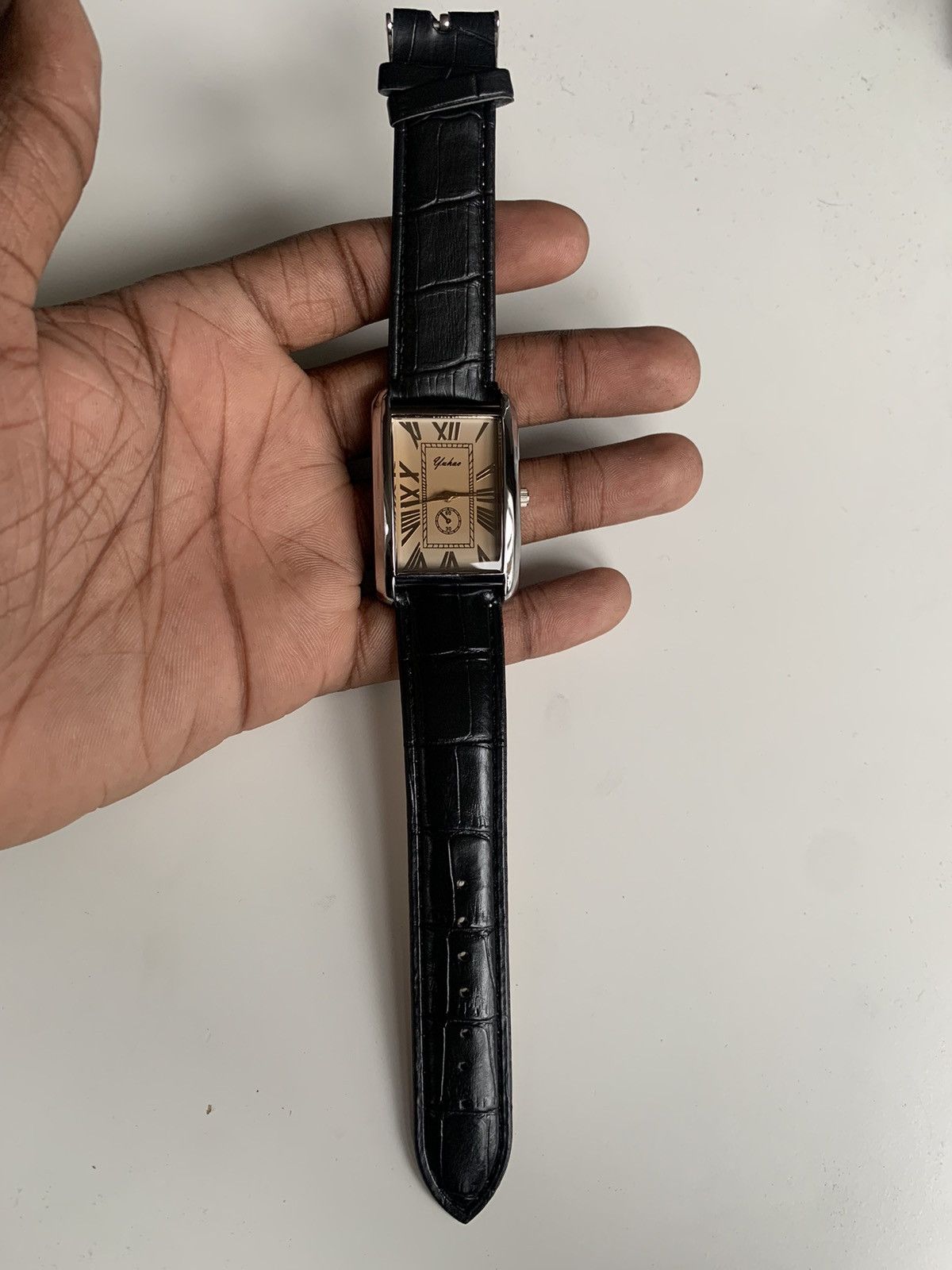 Vintage Vintage 90s vintage retro luxury style gold leather watch Size ONE SIZE - 5 Thumbnail