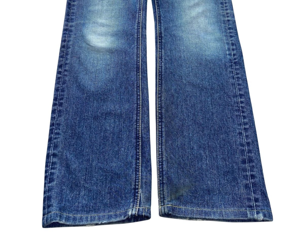 Lee Lee Riders Light Blue Wash Whiskered Style Skinny Leg Jeans Size US 31 - 5 Thumbnail