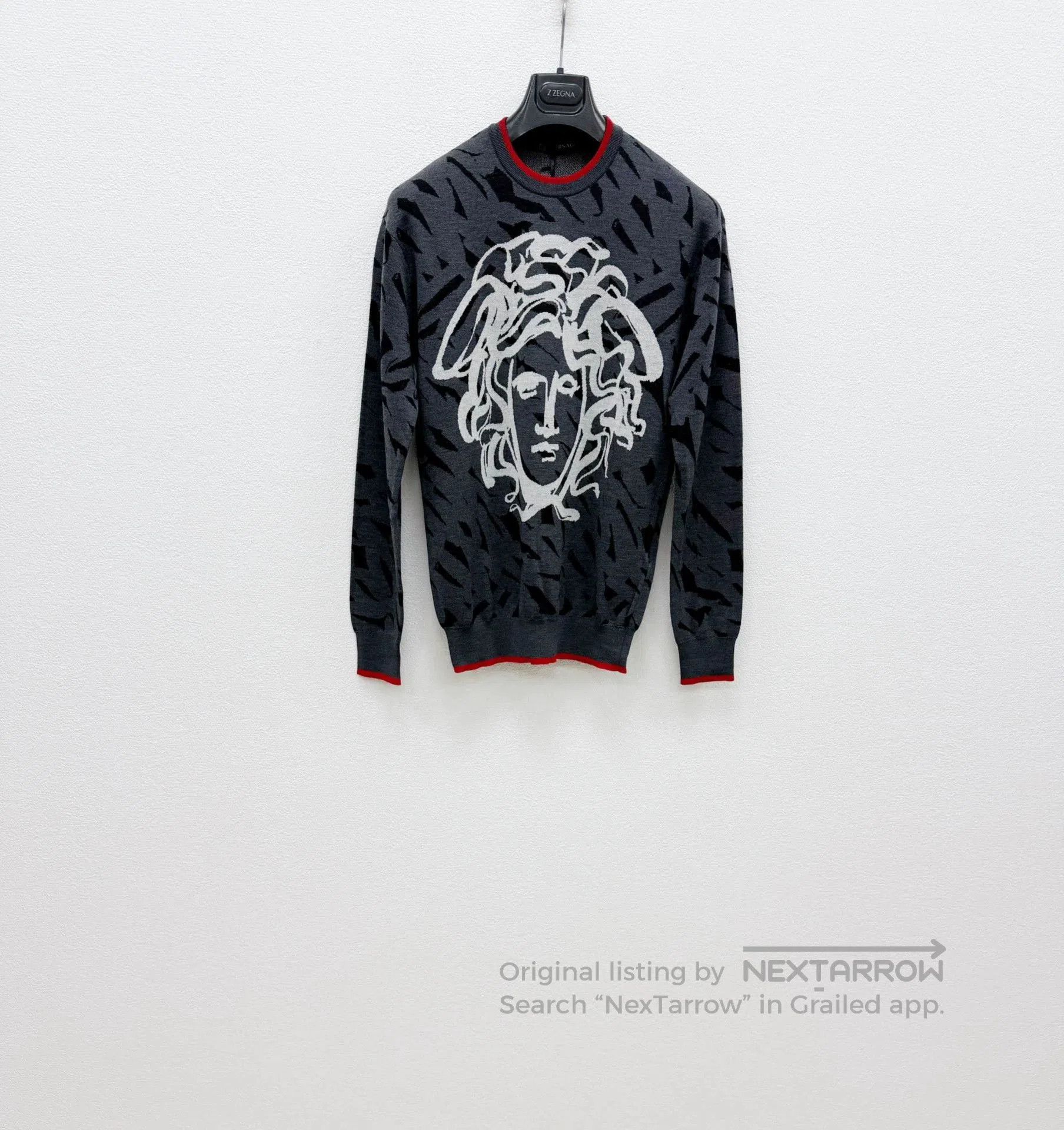 Versace VERSACE Medusa Wool Sweater. Size US M / EU 48-50 / 2 - 1 Thumbnail