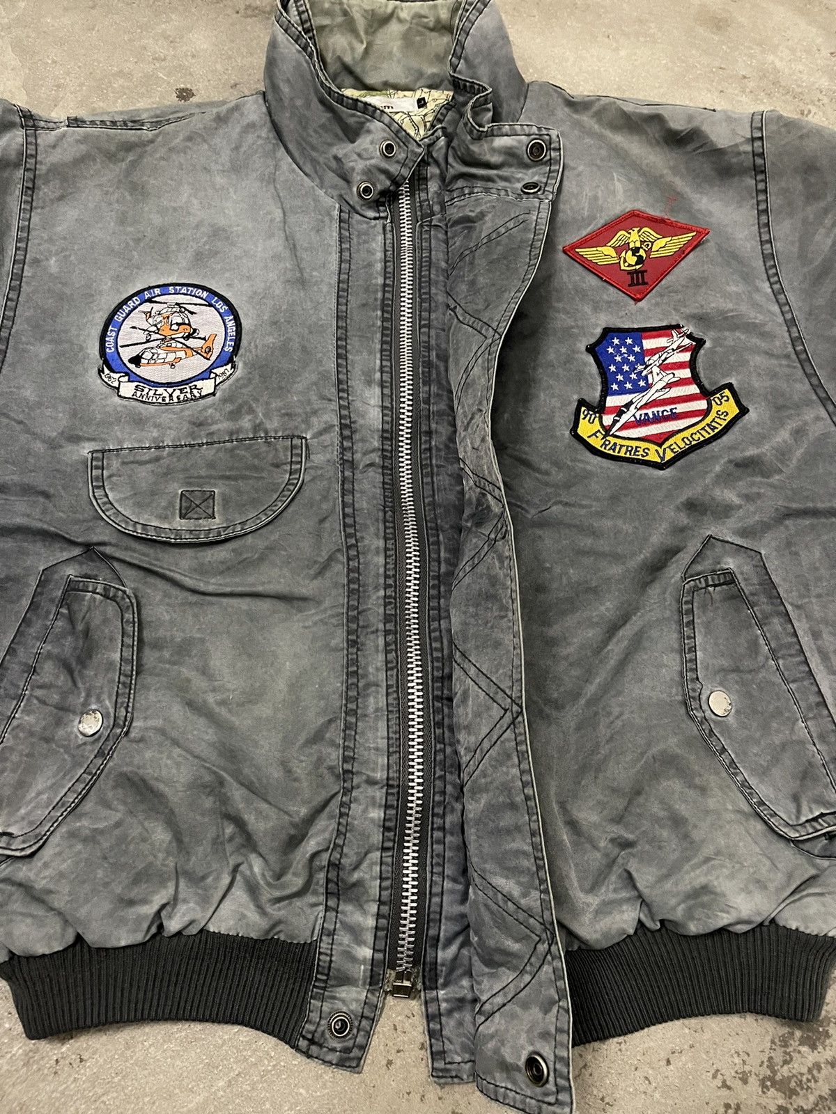 Japanese Brand Vintage Young Astronauts NASA Multi-Patch Bomber Jacket Size US L / EU 52-54 / 3 - 7 Thumbnail