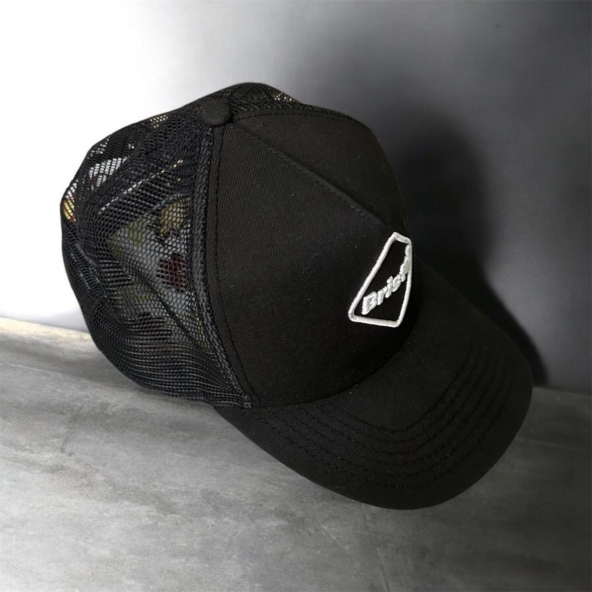 F.C. Real Bristol SOPHNET F.C. Real Bristol x New Era Size ONE SIZE - 3 Thumbnail