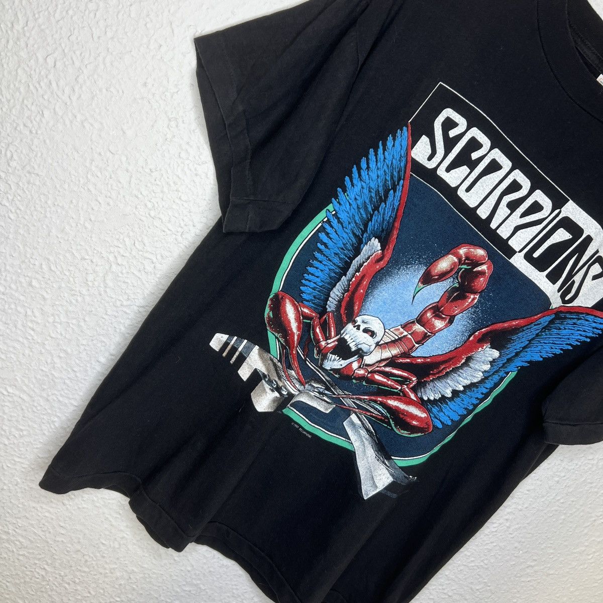 Band Tees Vintage 1990 Scorpions Tshirt Tee Tour 90-91 Crazy World 90s Size US L / EU 52-54 / 3 - 3 Thumbnail