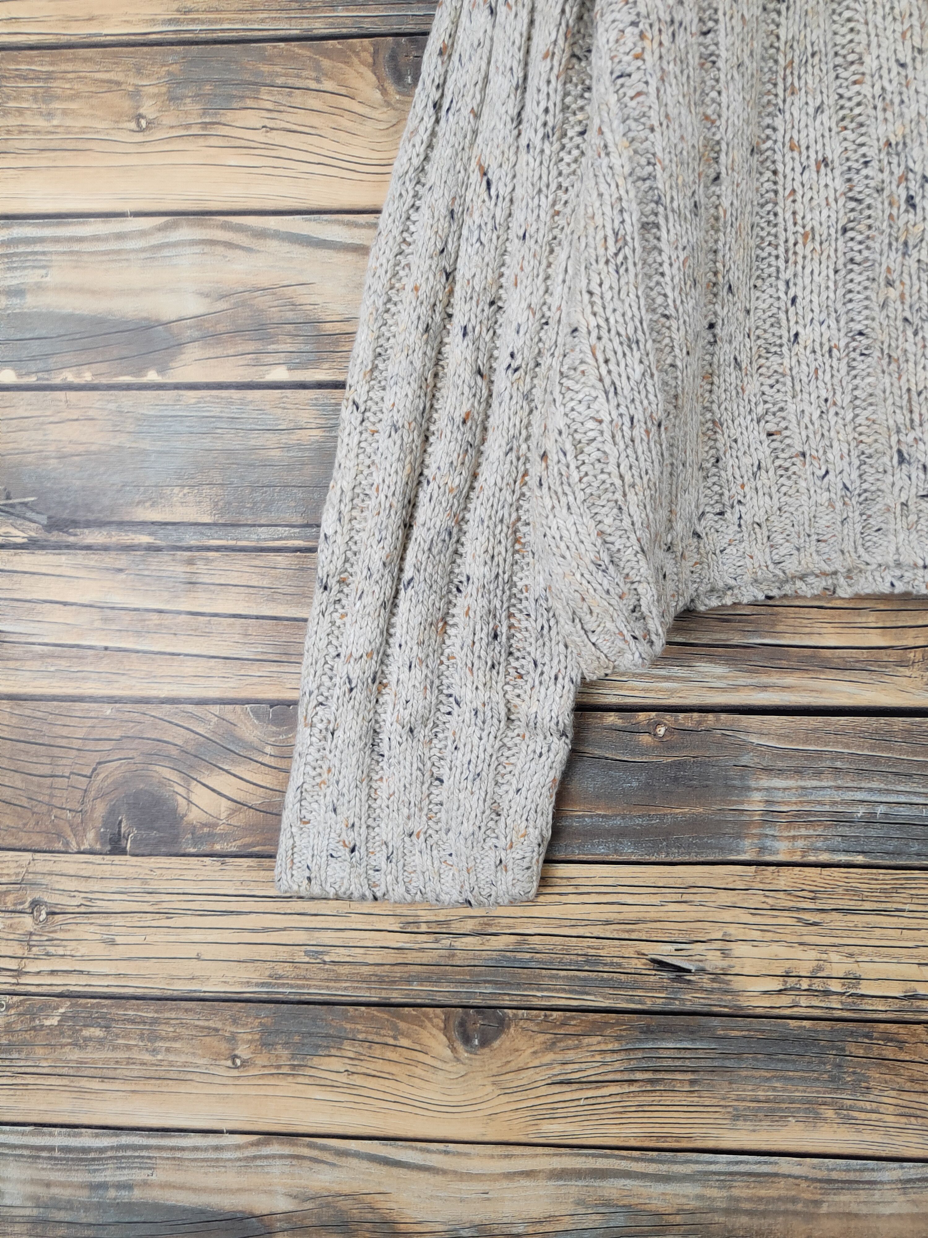 Aran Isles Knitwear Wood Wind Ivory Knitwear Crop Tops #W1444 Size US M / EU 48-50 / 2 - 4 Thumbnail