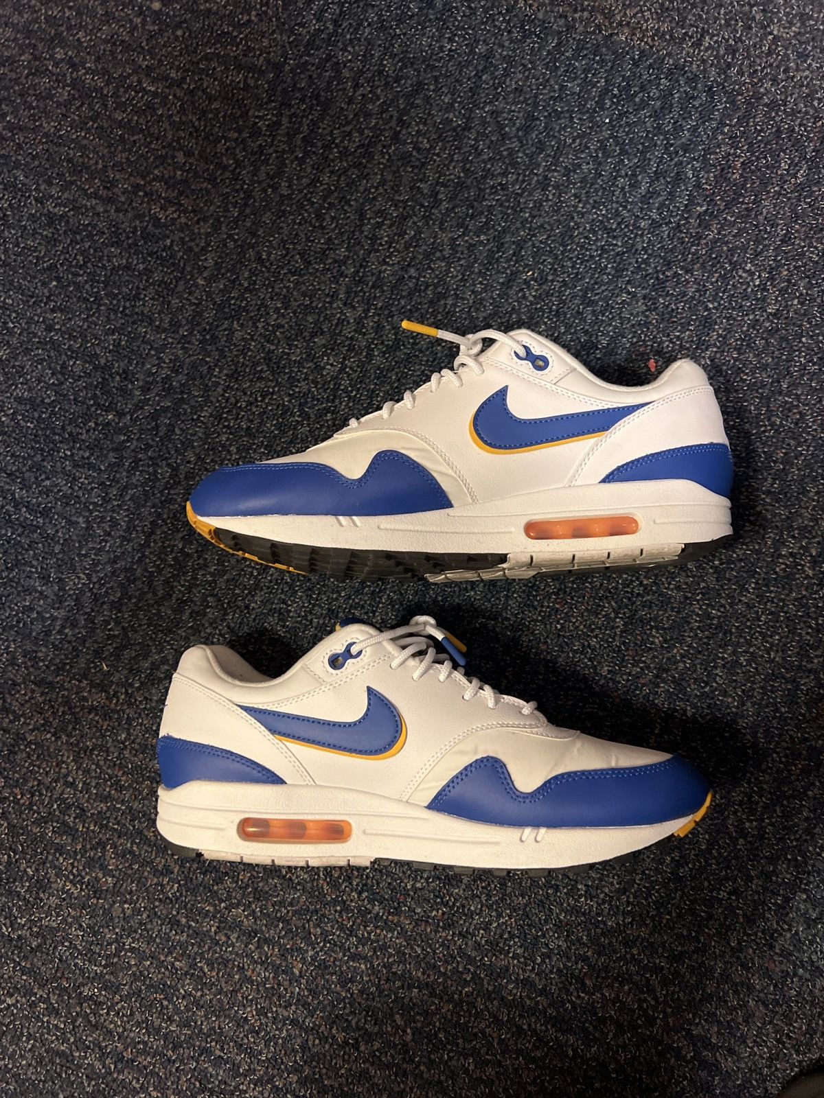 Nike Nike Air Max 1 SE Size US 11 / EU 44 - 4 Thumbnail
