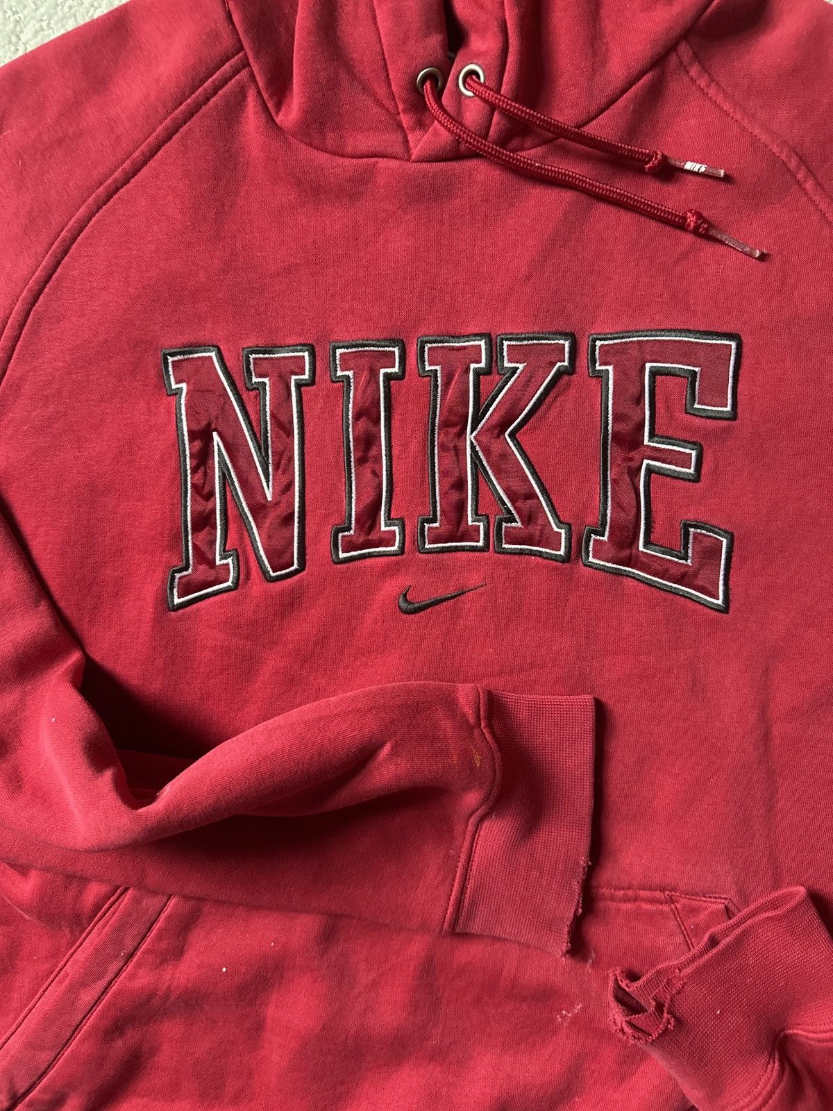 Nike Vintage Nike Red hoodie Size US M / EU 48-50 / 2 - 3 Thumbnail