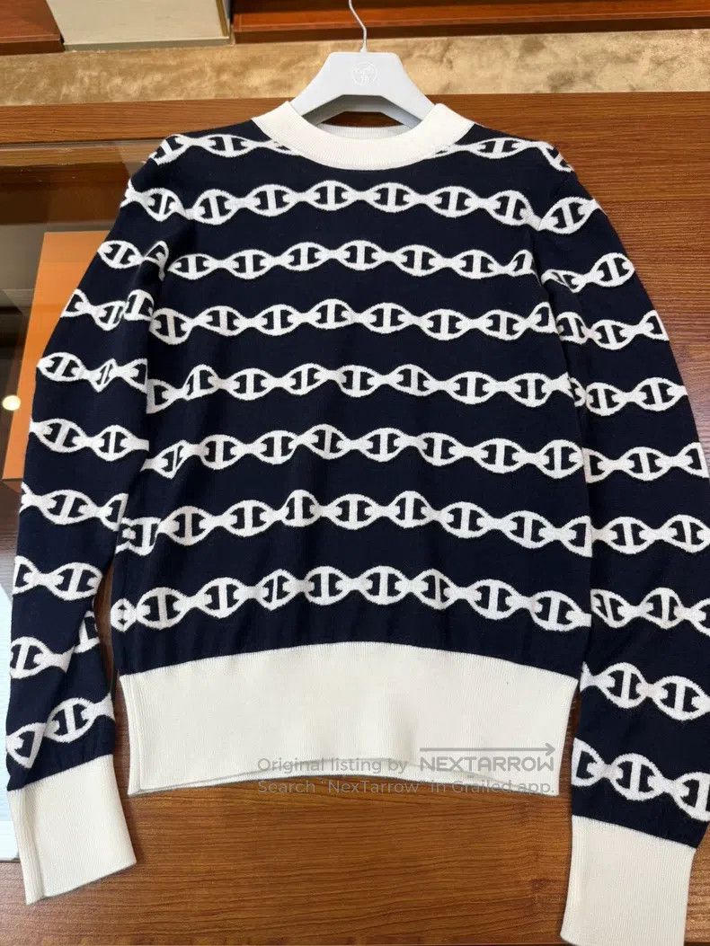 Hermes Hermes Blue Black and White Pig Nose Knit Sweater, Size 36 Size XS / US 0-2 / IT 36-38 - 1 Thumbnail