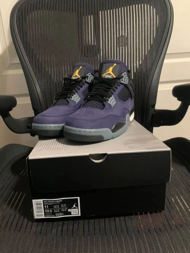 Jordan Brand Air Jordan 4 Retro Lakers Imperial Purple Size 11 Mens Size US 11 / EU 44 - 1 Thumbnail