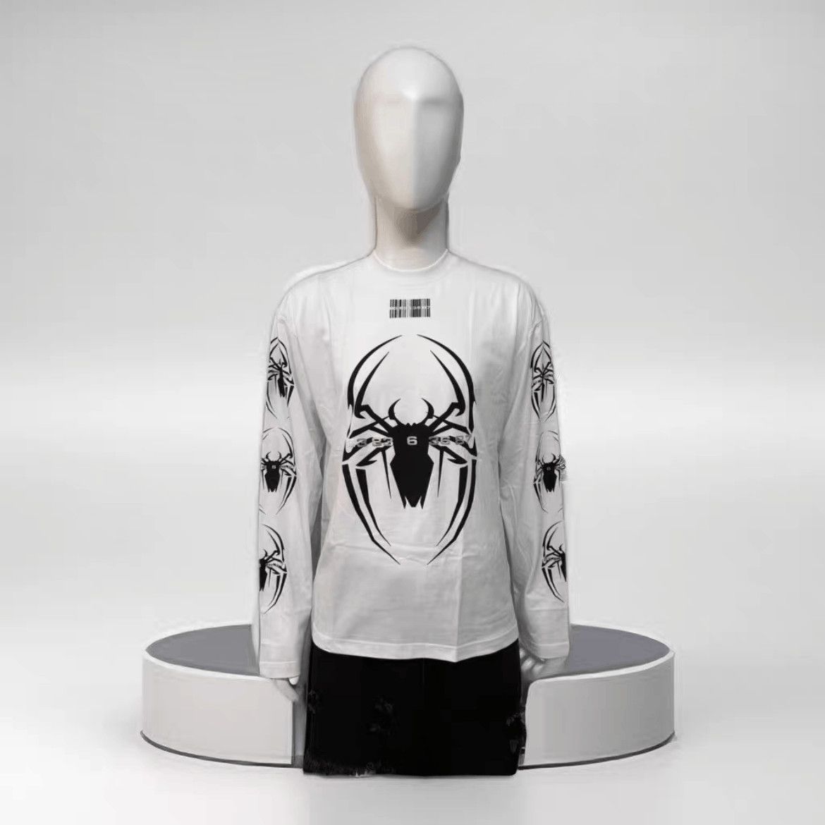 Vetements Vetements Vetements Spider man Logo L/S Tee-2506 Size US S / EU 44-46 / 1 - 1 Thumbnail