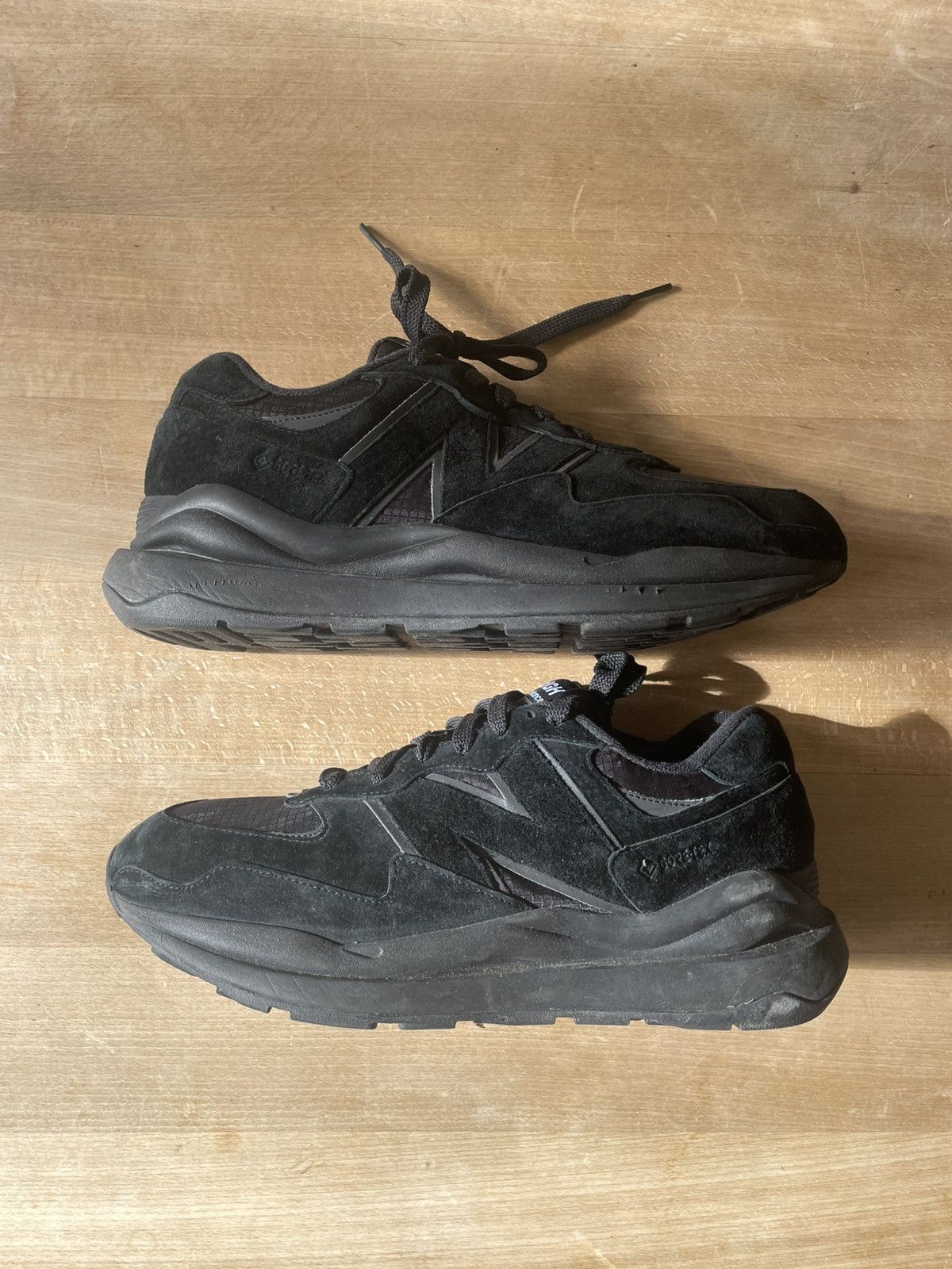 Comme des Garcons Homme × New Balance New Balance x Comme des Garcons Homme 57/40 GoreTex Size US 11 / EU 44 - 1 Thumbnail