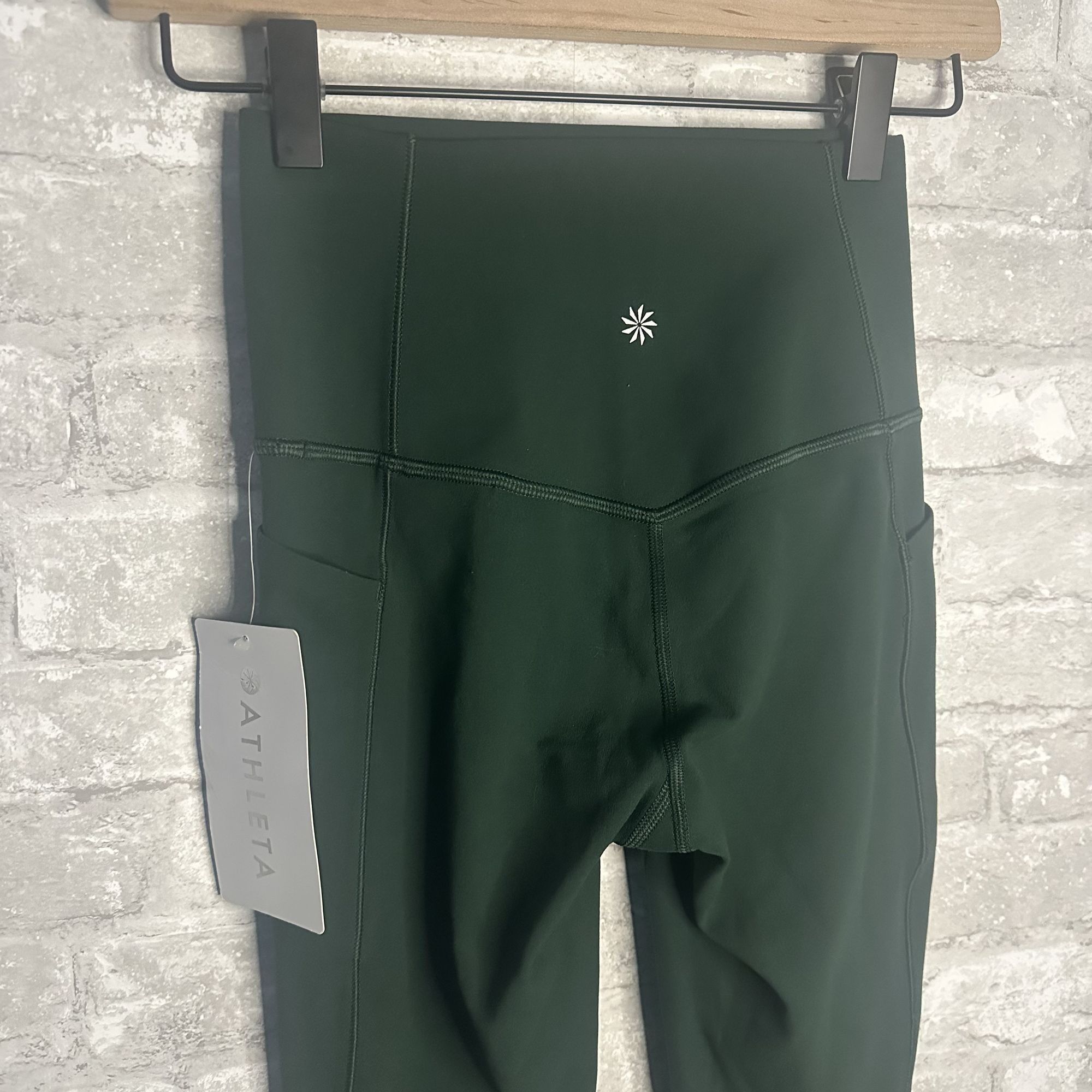Athleta Athleta Salutation Stash Mesh Tight NWT XXS (Seaweed Snack) Size 24" / US 00 / IT 34 - 9 Thumbnail