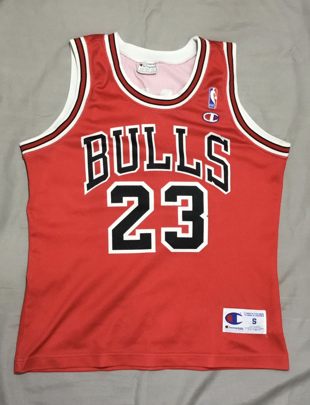 Champion Michael Jordan Chicago Bulls Champion Vintage 90's Size S Size US S / EU 44-46 / 1 - 1 Thumbnail