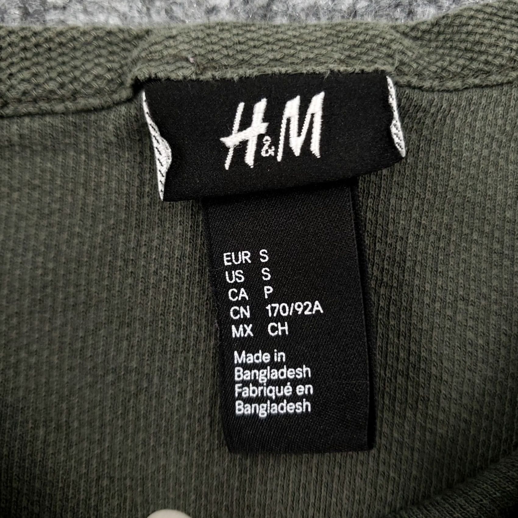 H&M H&M Womens S Small Green T-Shirt The Anti-Heroes Hero Short Sleeves Cotton Tee Size S / US 4 / IT 40 - 3 Thumbnail