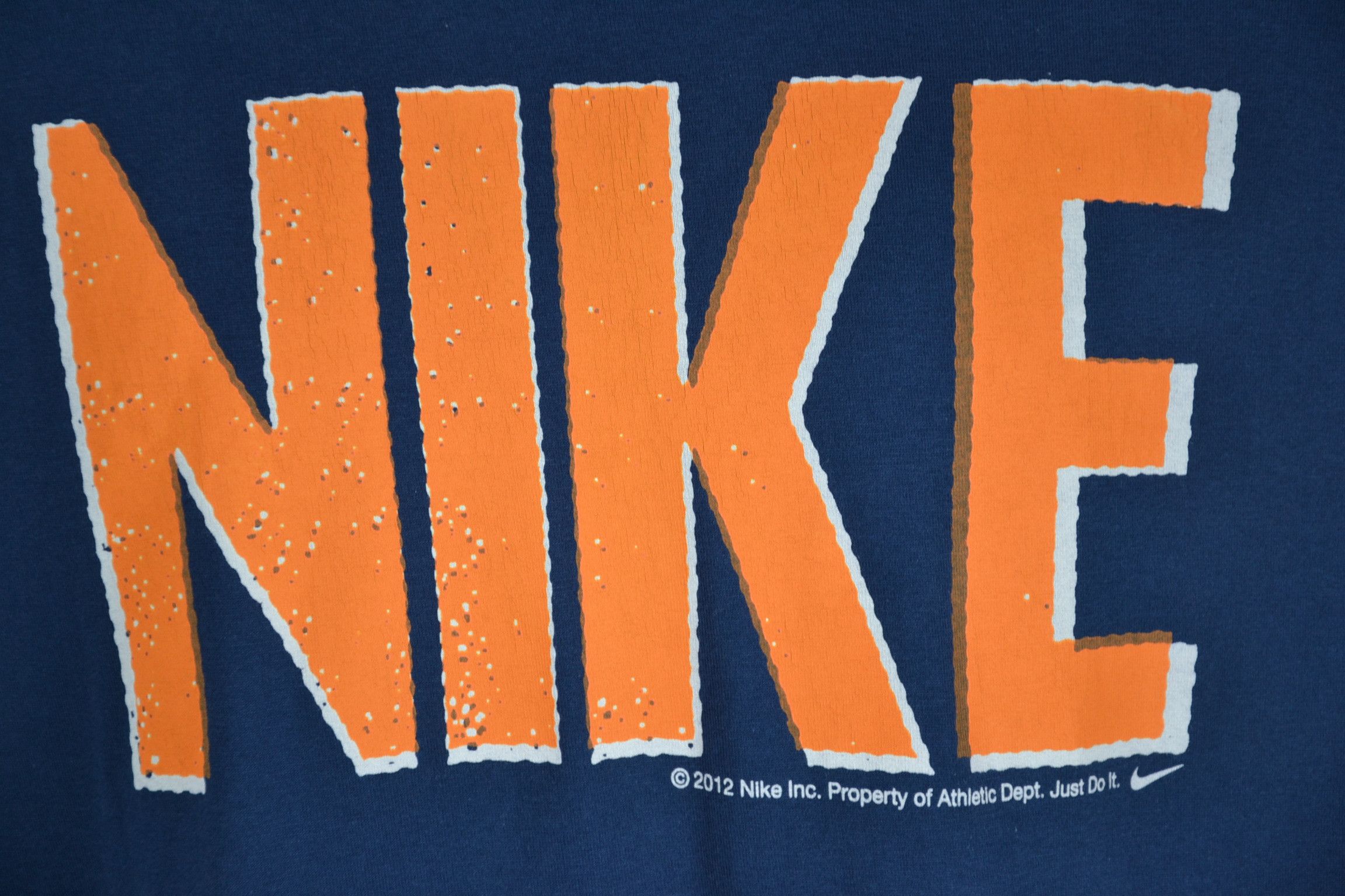 Nike NIKE Vintage Big Logo T shirt Mens XL Streetwear 2012 Cotton Size US XL / EU 56 / 4 - 3 Thumbnail