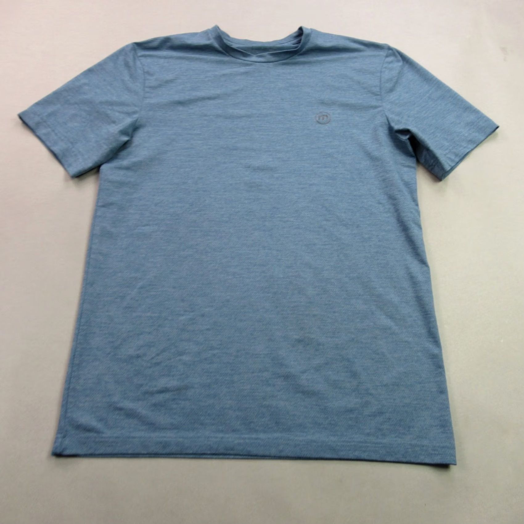 TravisMathew Travis Mathew Shirt Mens Small Short Sleeve Crew Neck Lightweight Blue Shirts Mens Small Short Sleeve Crew Neck Lightweight Blue Size US S / EU 44-46 / 1 - 2 Thumbnail