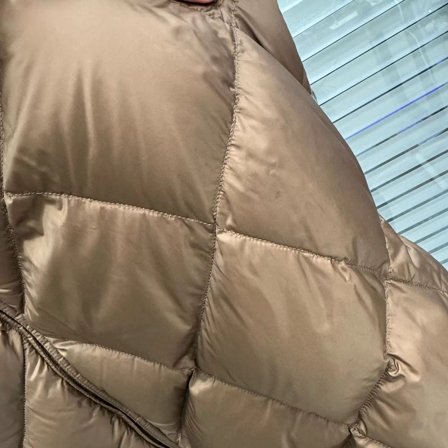 Max Mara MaxMara Quilted Hooded Zipper Waist Vest Caramel 40 99N wm Size S / US 4 / IT 40 - 7 Thumbnail