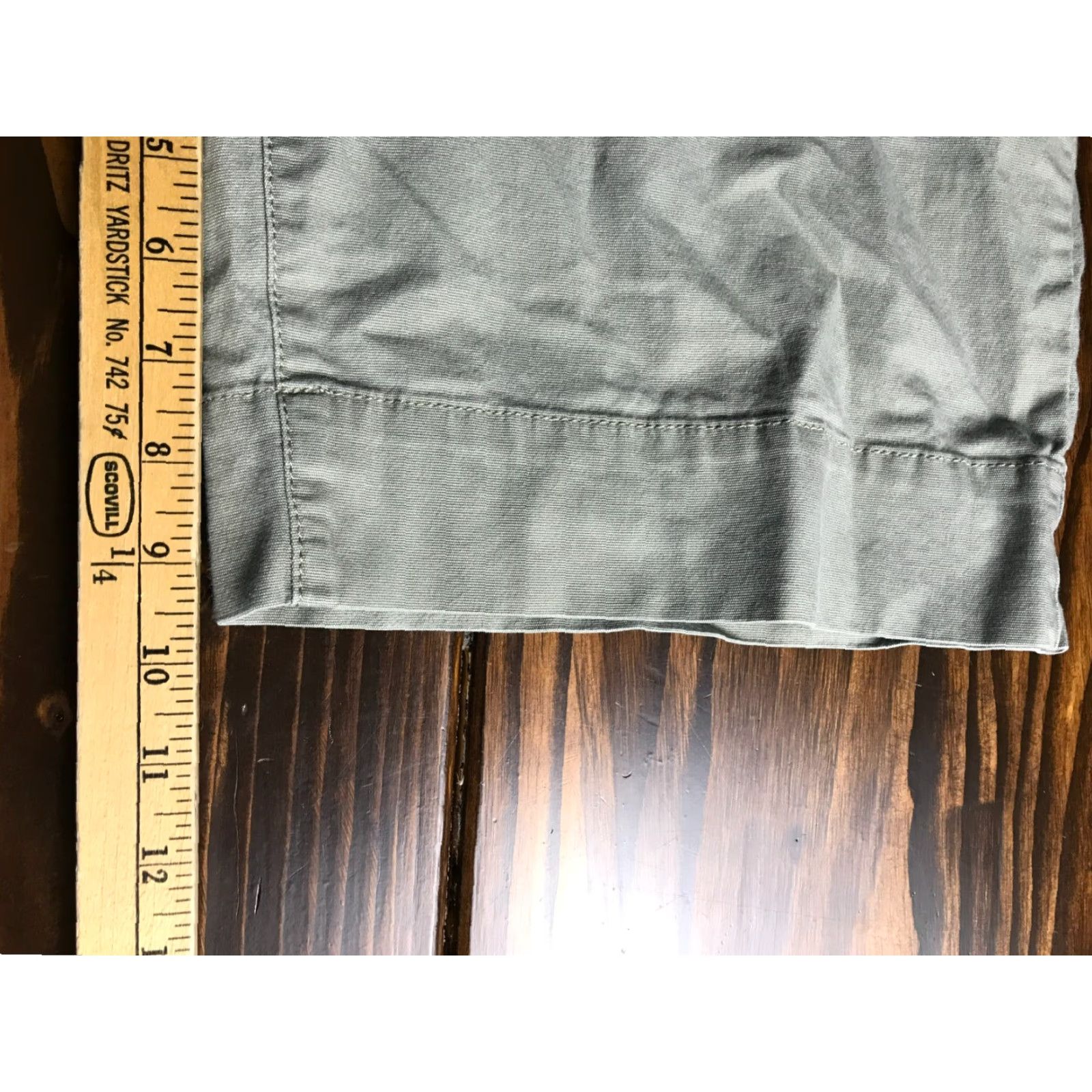 Croft & Barrow Croft & Barrow Shorts Women's 8 Green Casual Pockets Size 30" / US 8 / IT 44 - 5 Thumbnail