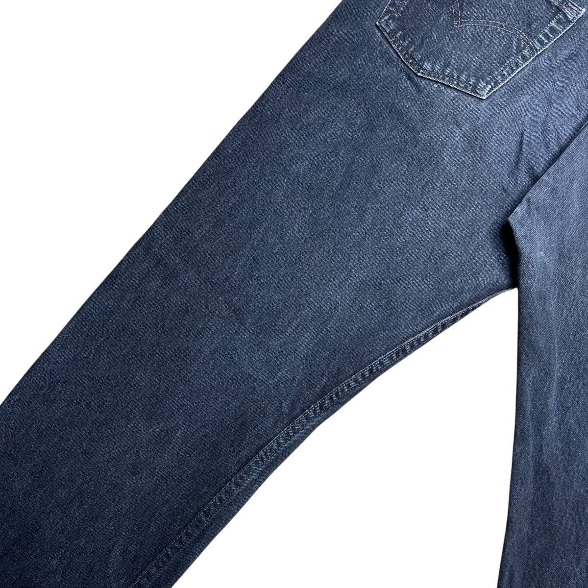 Levi's 1990s Levi’s 501 Button Fly Made In USA Black Denim Jeans Size US 35 - 15 Thumbnail