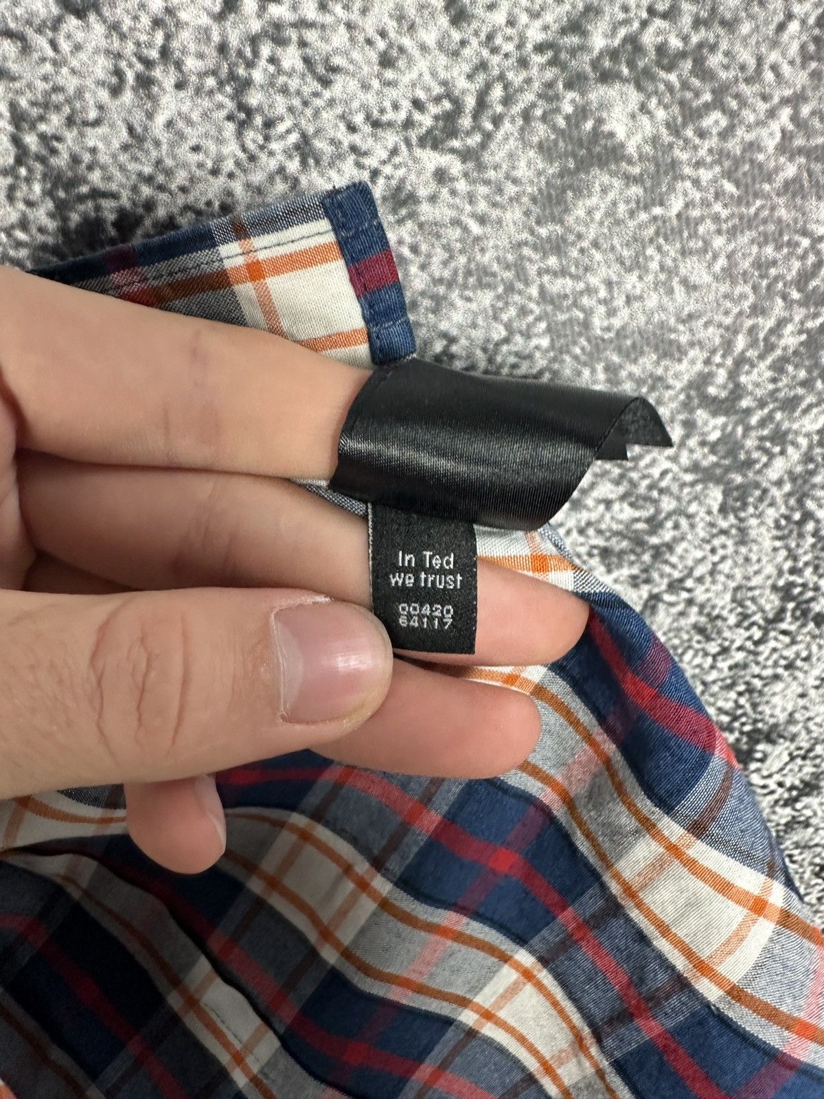 Ted Baker Ted Baker London Long Sleeve Plaid Shirt Button Up Size 5 Size US L / EU 52-54 / 3 - 7 Thumbnail