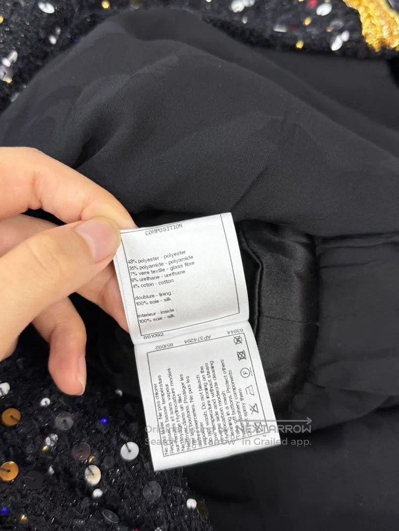 Chanel Chanel 22S heavy industry sequins full of stars black gold Size XS / US 0-2 / IT 36-38 - 6 Thumbnail