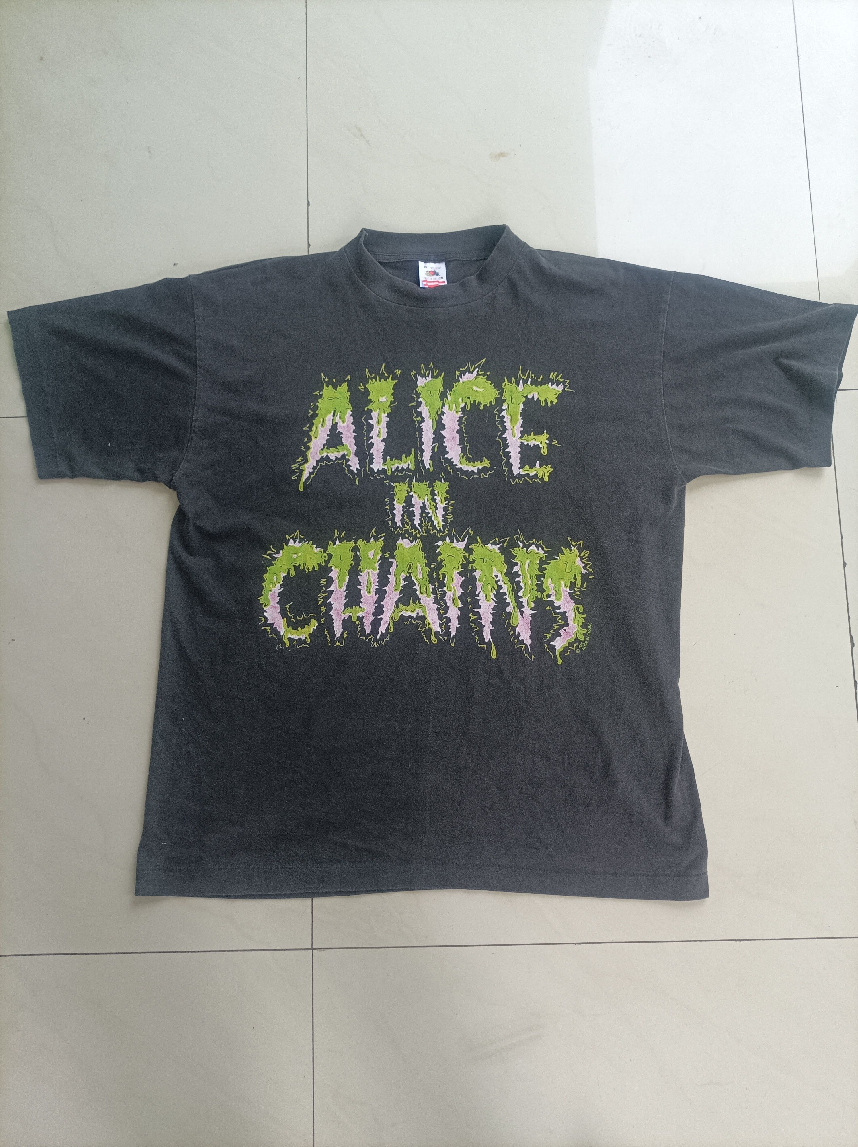 洋楽 Alice In Chains / And It's Fucking Rare Band Tees Alice in chains 89 who da fuck is alice | Grailed