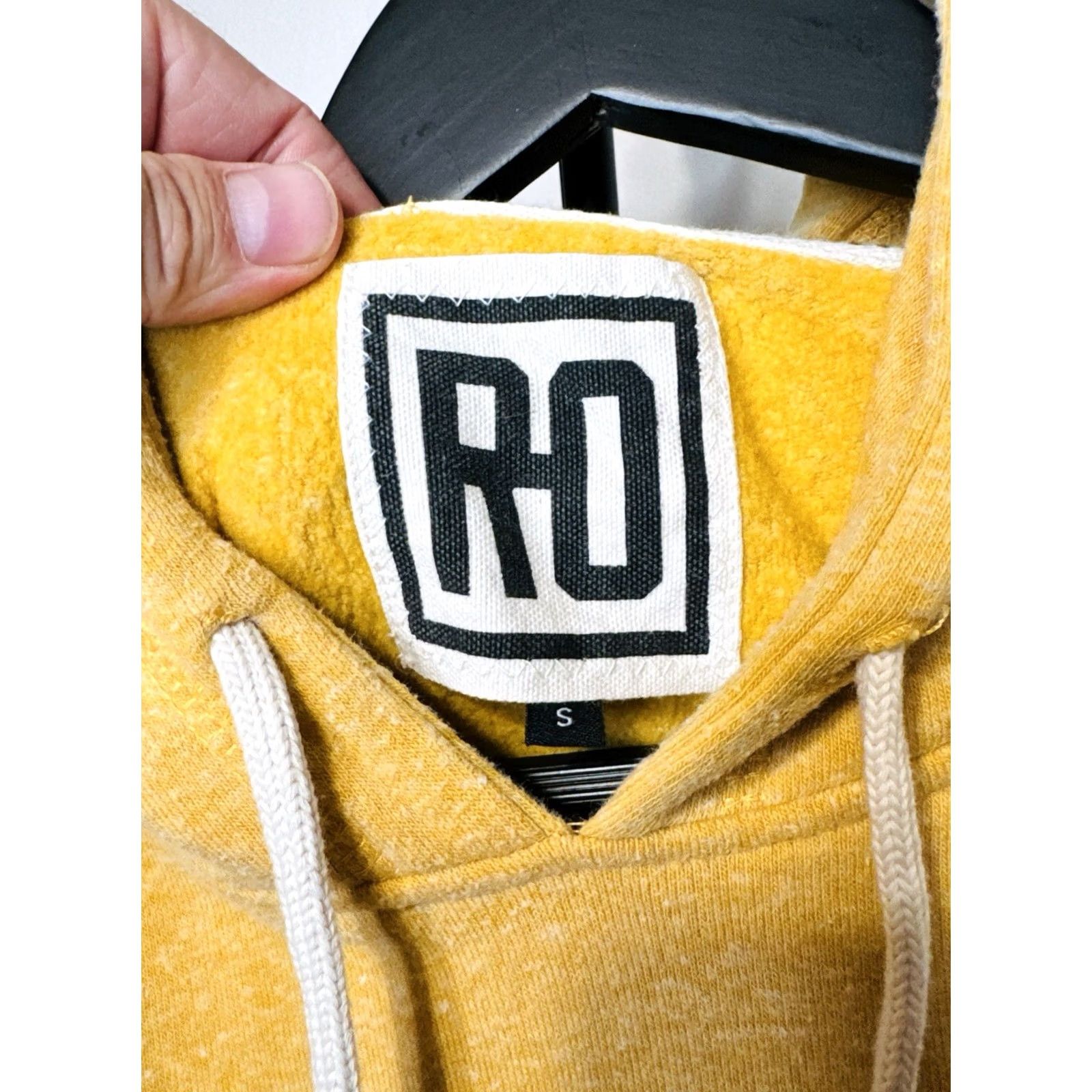 Roots Roots of Fight Bruce Lee 1972 Hoodie Yellow S Mens Pullover Kangaroo Pocket Drawstring Hood Size US S / EU 44-46 / 1 - 6 Thumbnail